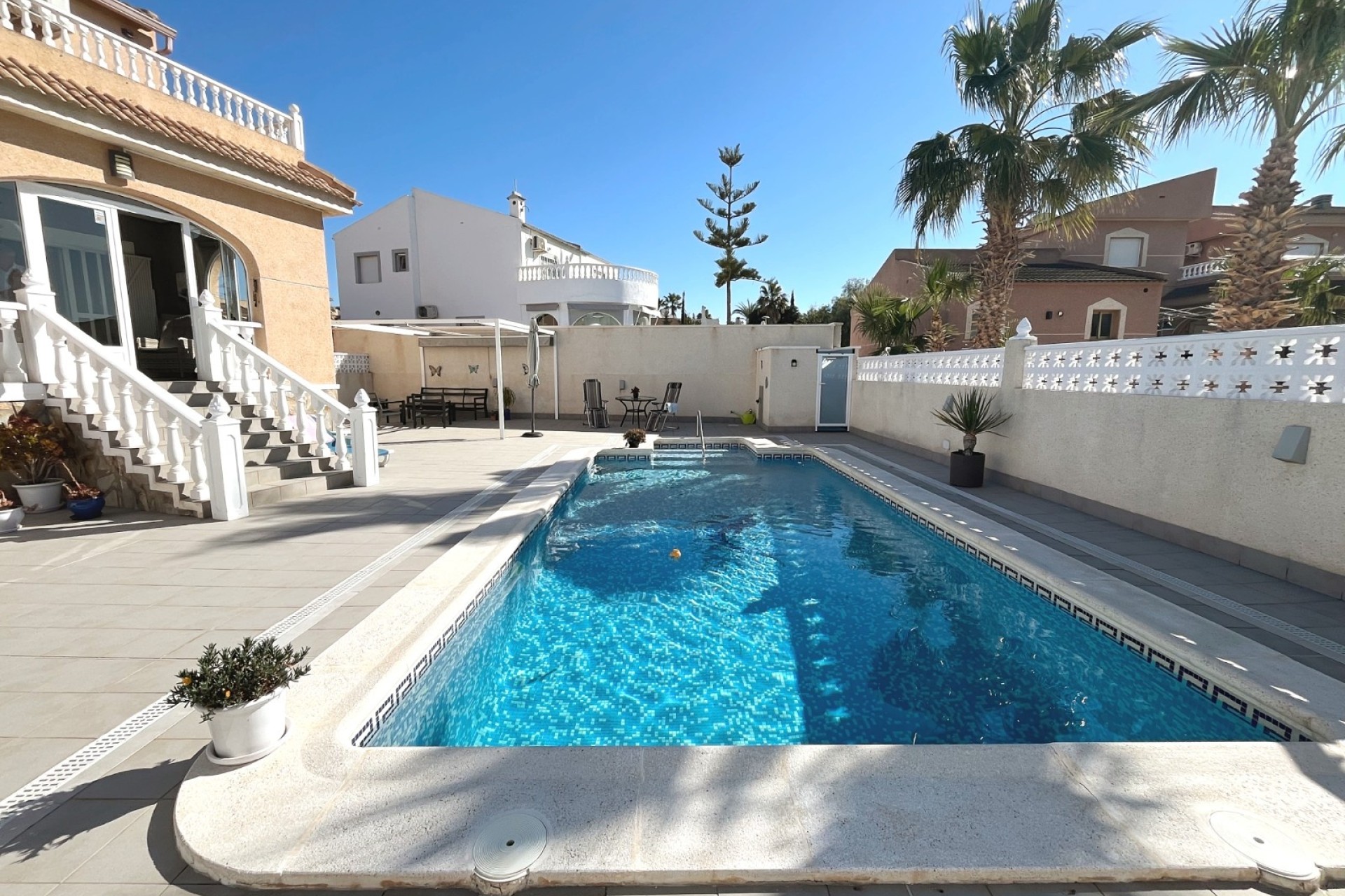 Resale - Detached Villa -
Benijofar - Monte Azul