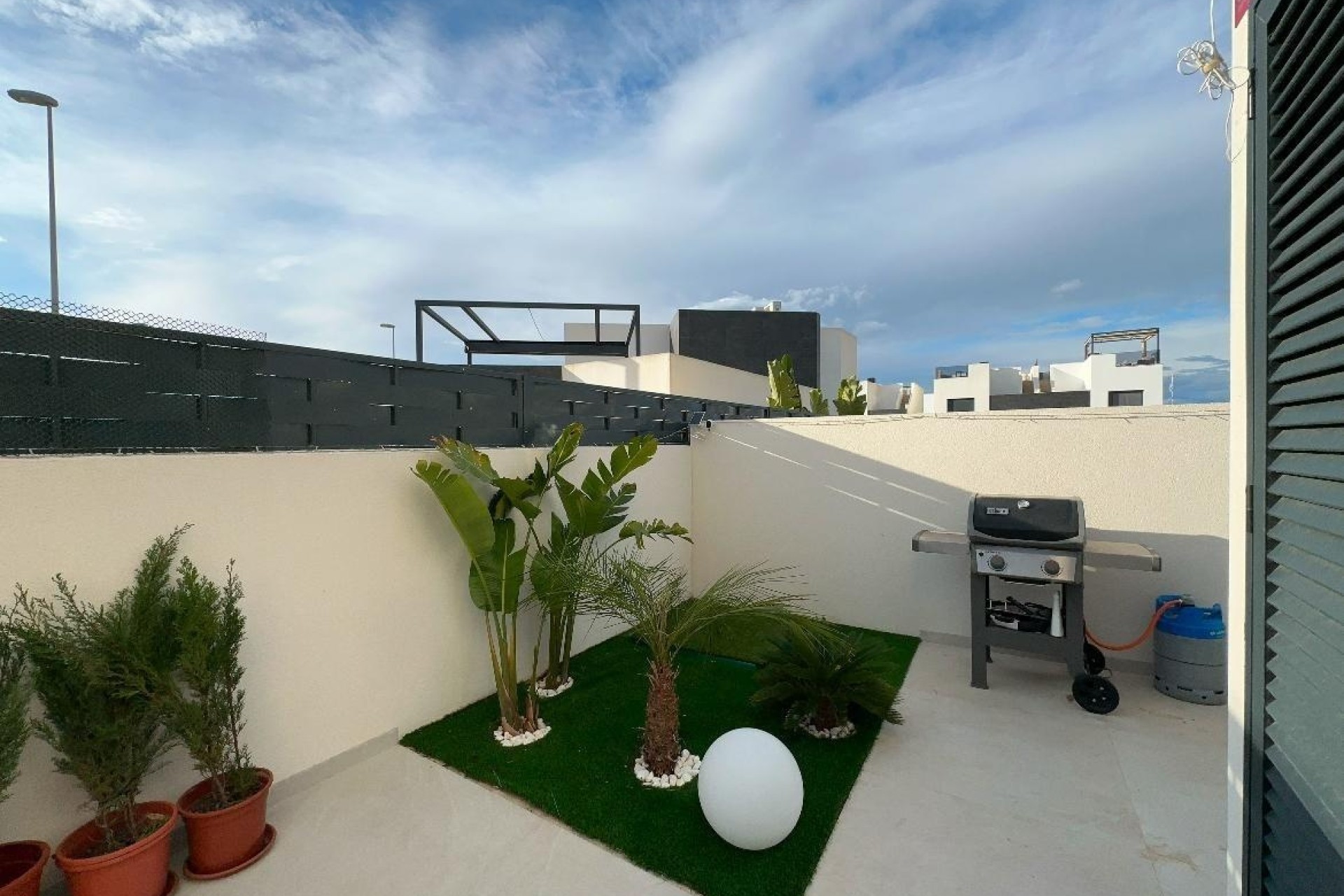 Resale - Detached Villa -
Benijofar