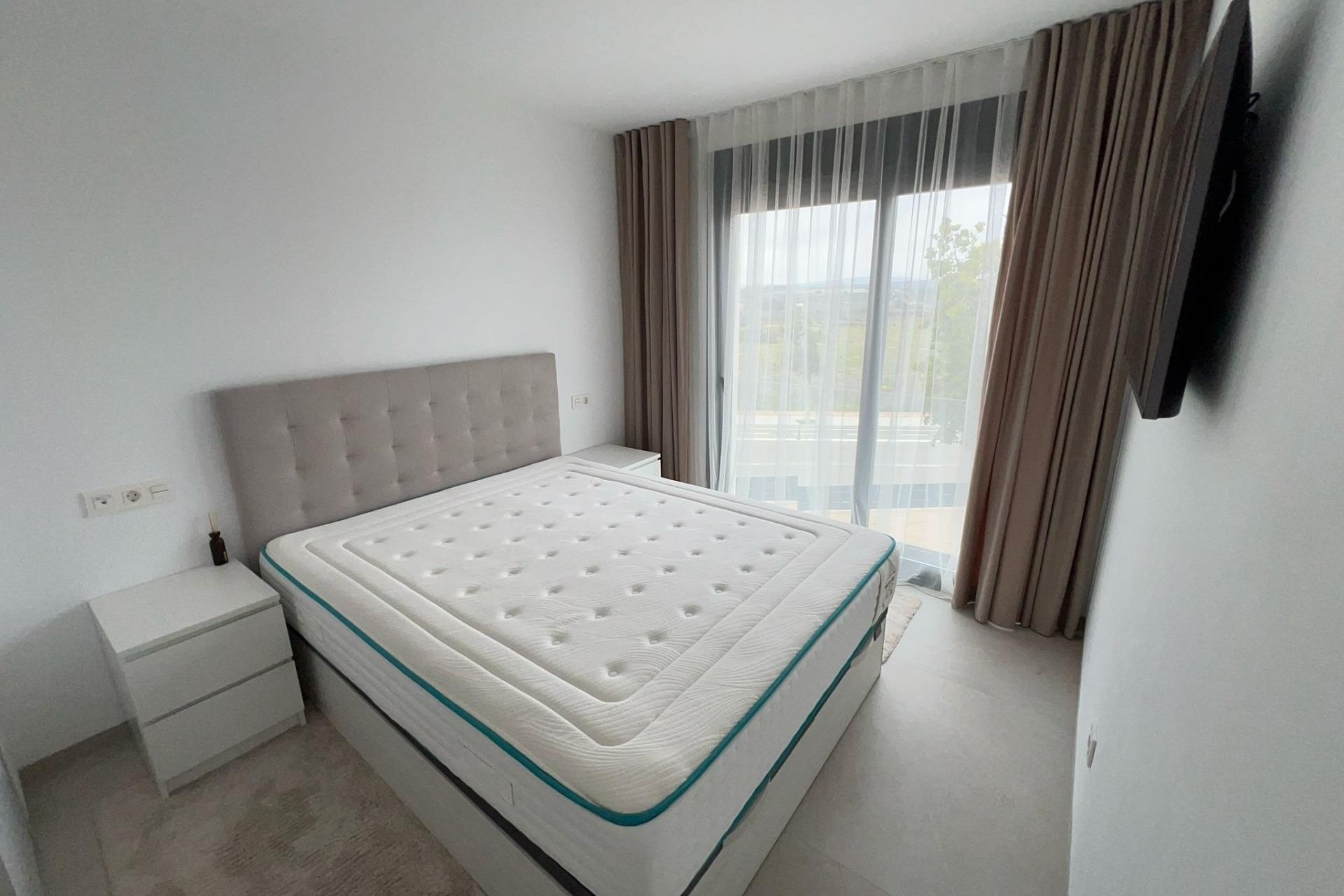 Resale - Detached Villa -
Benijofar