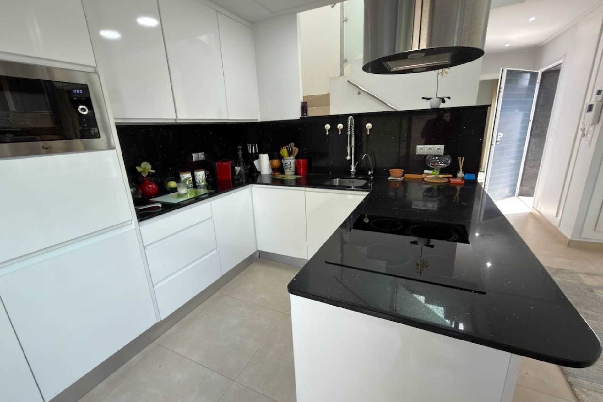 Resale - Detached Villa -
Benijofar
