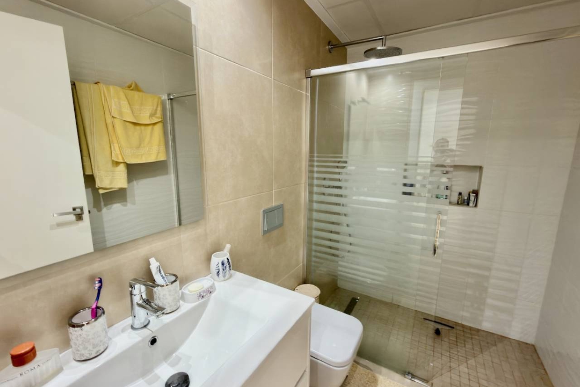 Resale - Detached Villa -
Benijofar