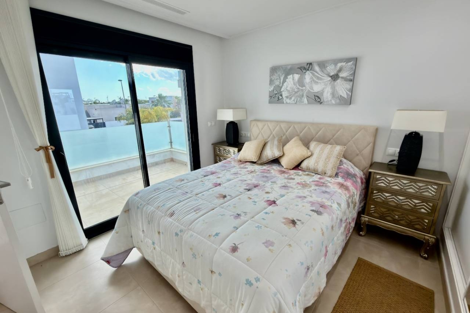 Resale - Detached Villa -
Benijofar