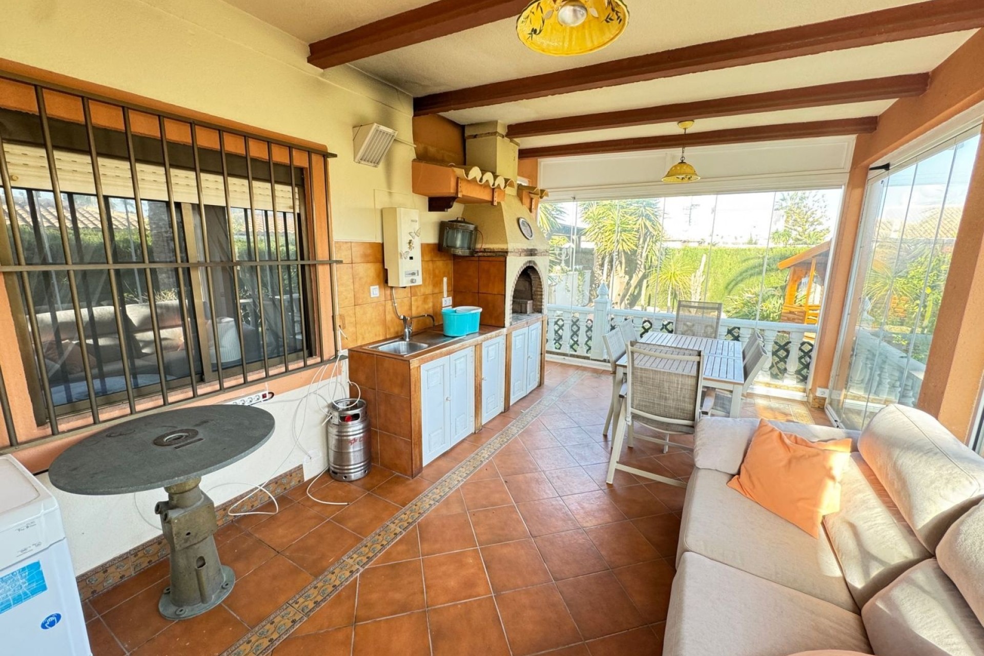 Resale - Detached Villa -
Cabo Roig