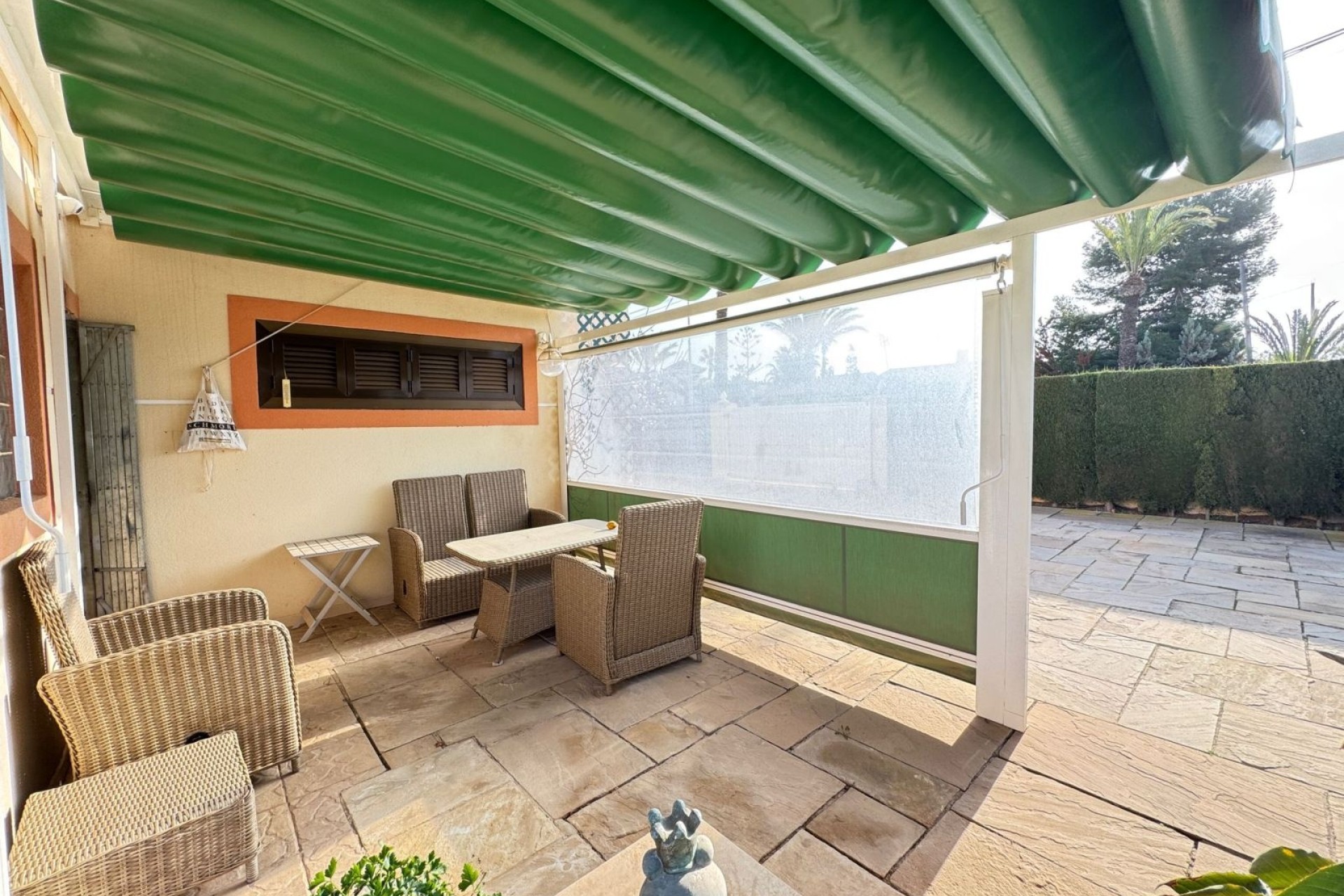 Resale - Detached Villa -
Cabo Roig