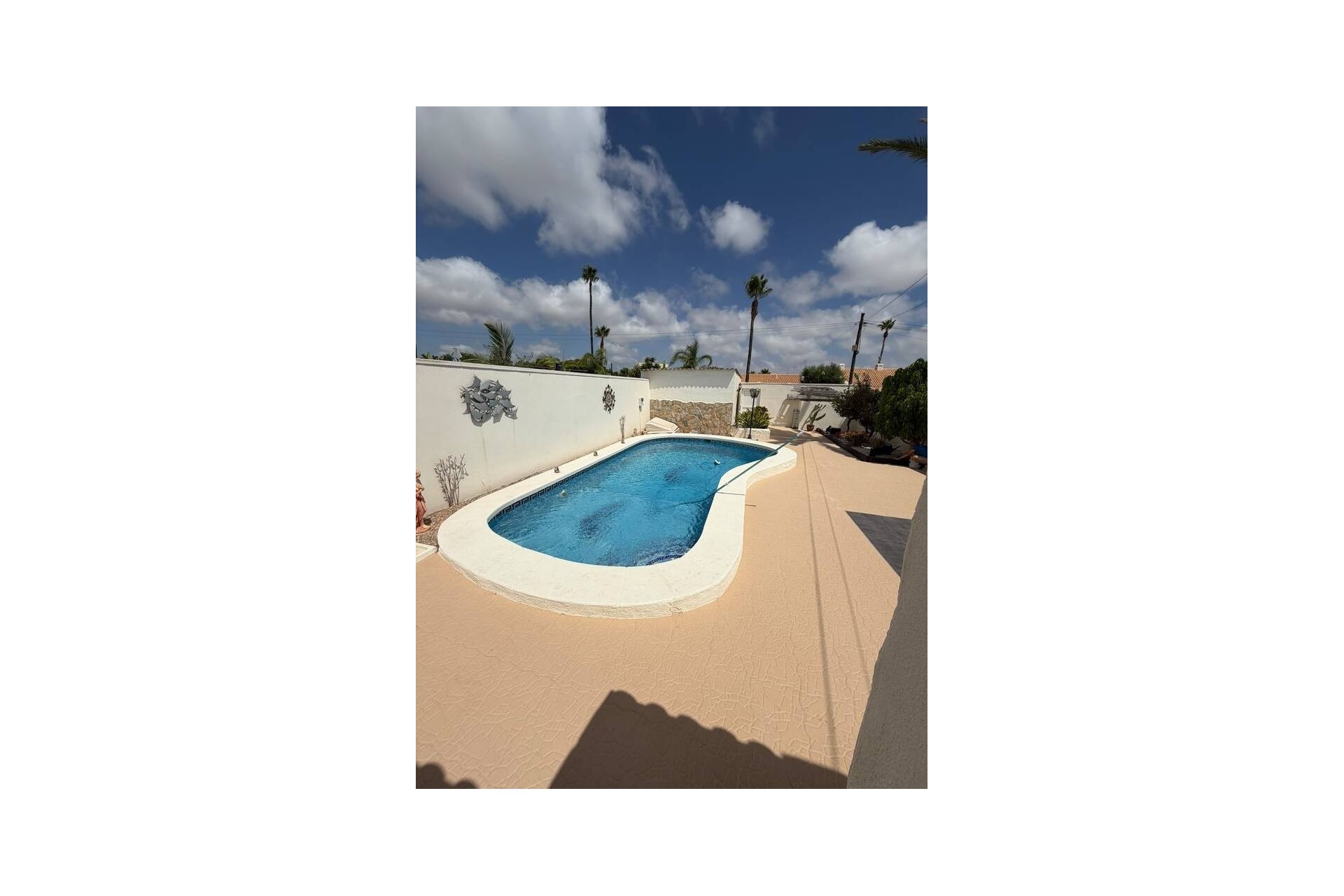 Resale - Detached Villa -
Cabo Roig