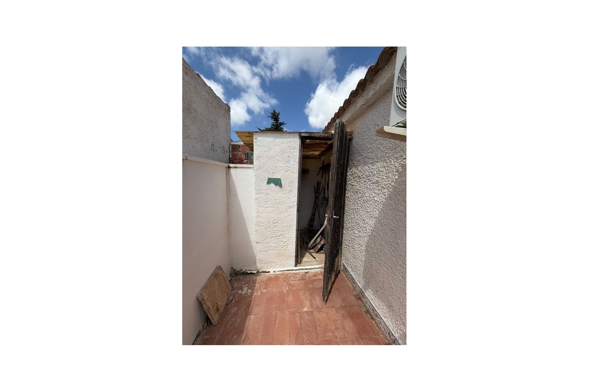 Resale - Detached Villa -
Cabo Roig