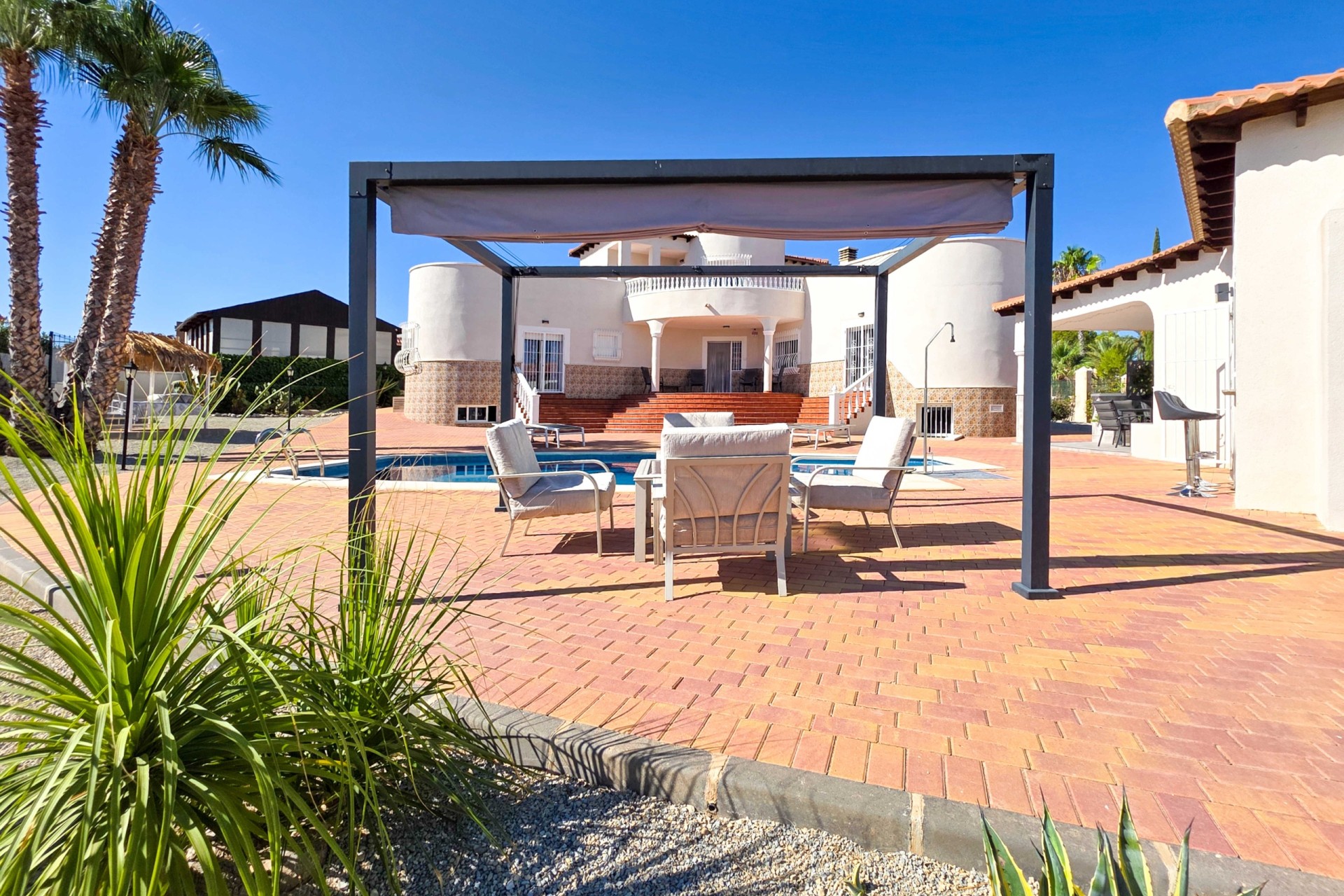 Resale - Detached Villa -
Campos Del Rio