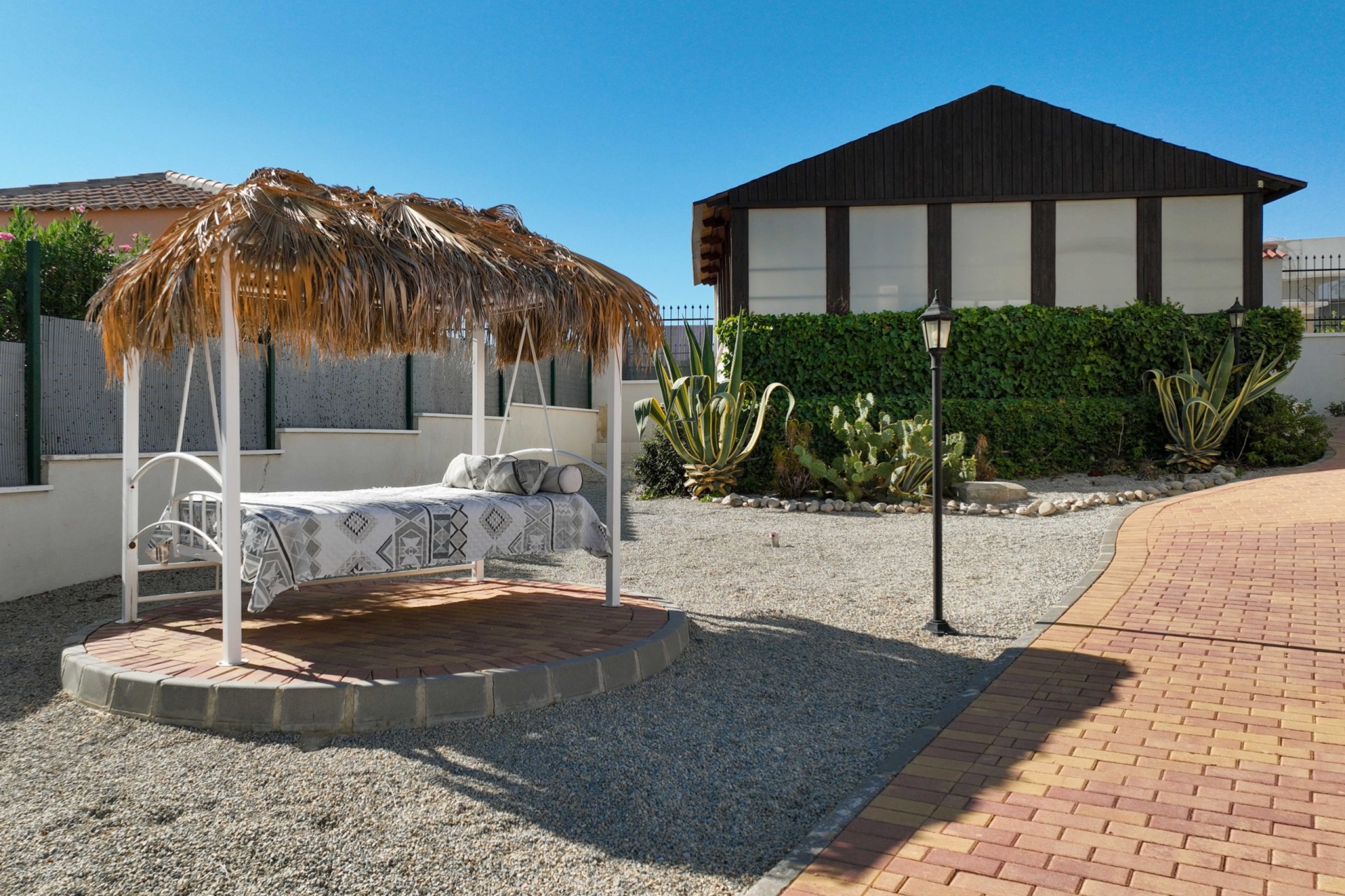 Resale - Detached Villa -
Campos Del Rio