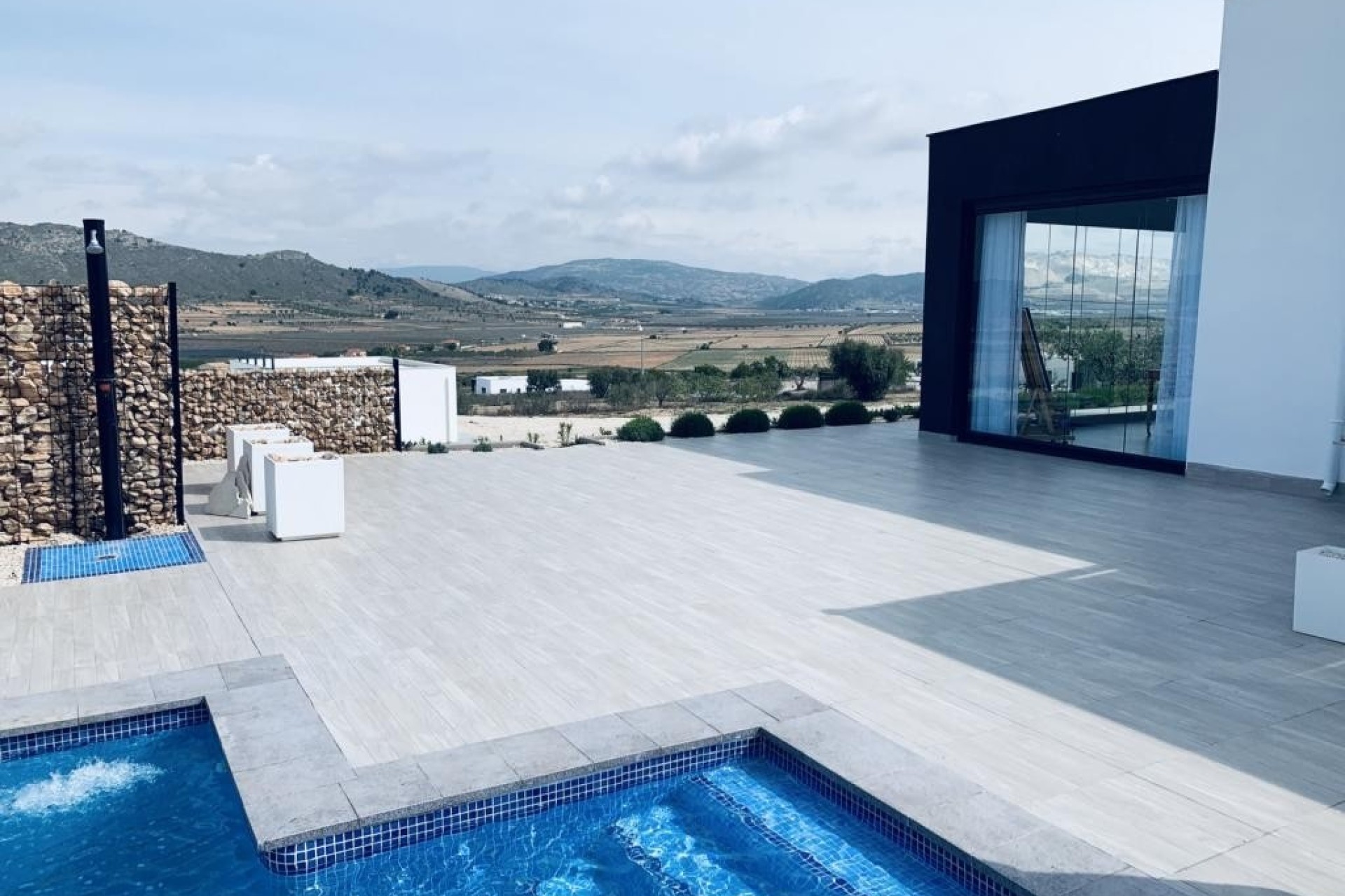 Resale - Detached Villa -
Cañada de la Leña