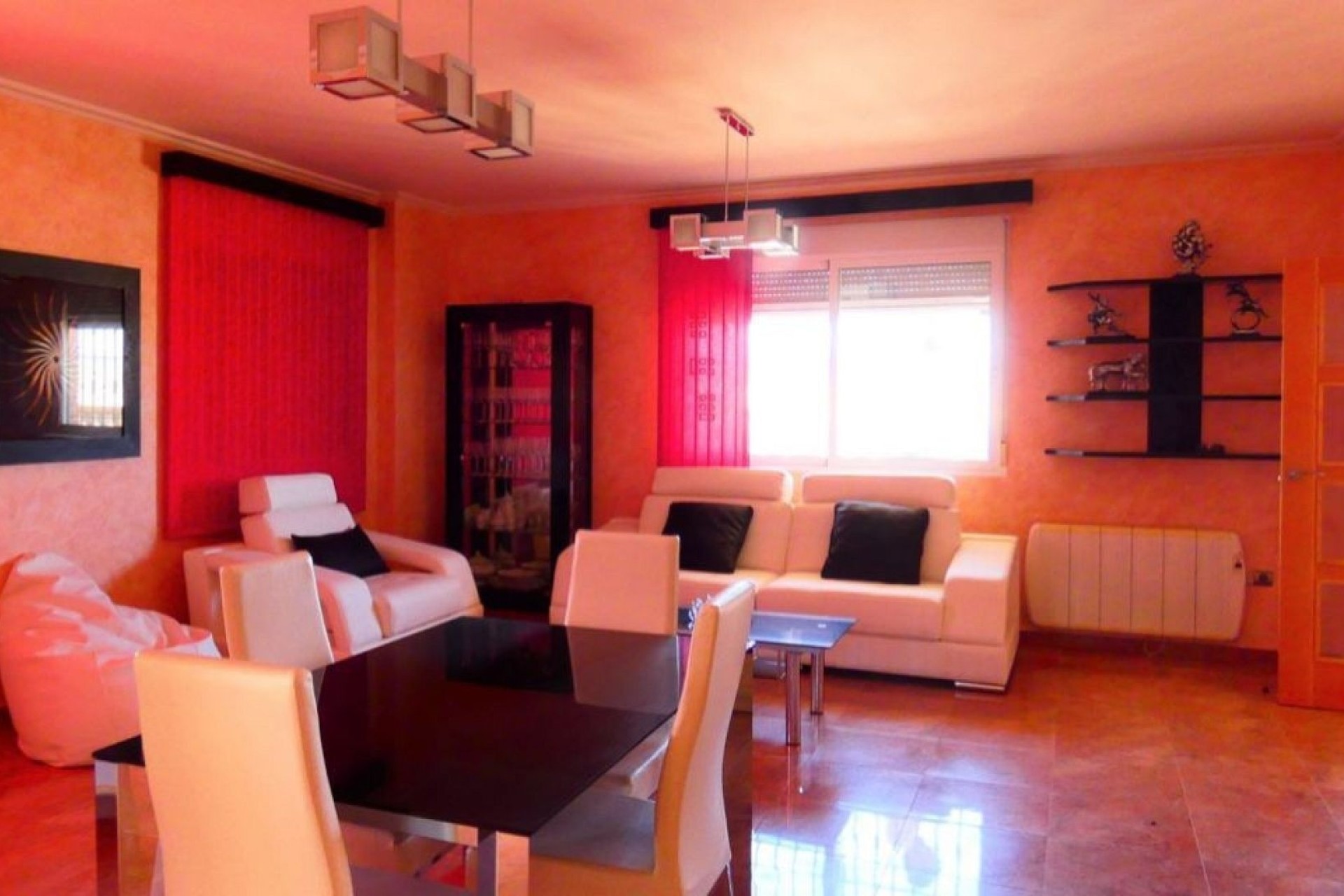 Resale - Detached Villa -
Cañada del Trigo