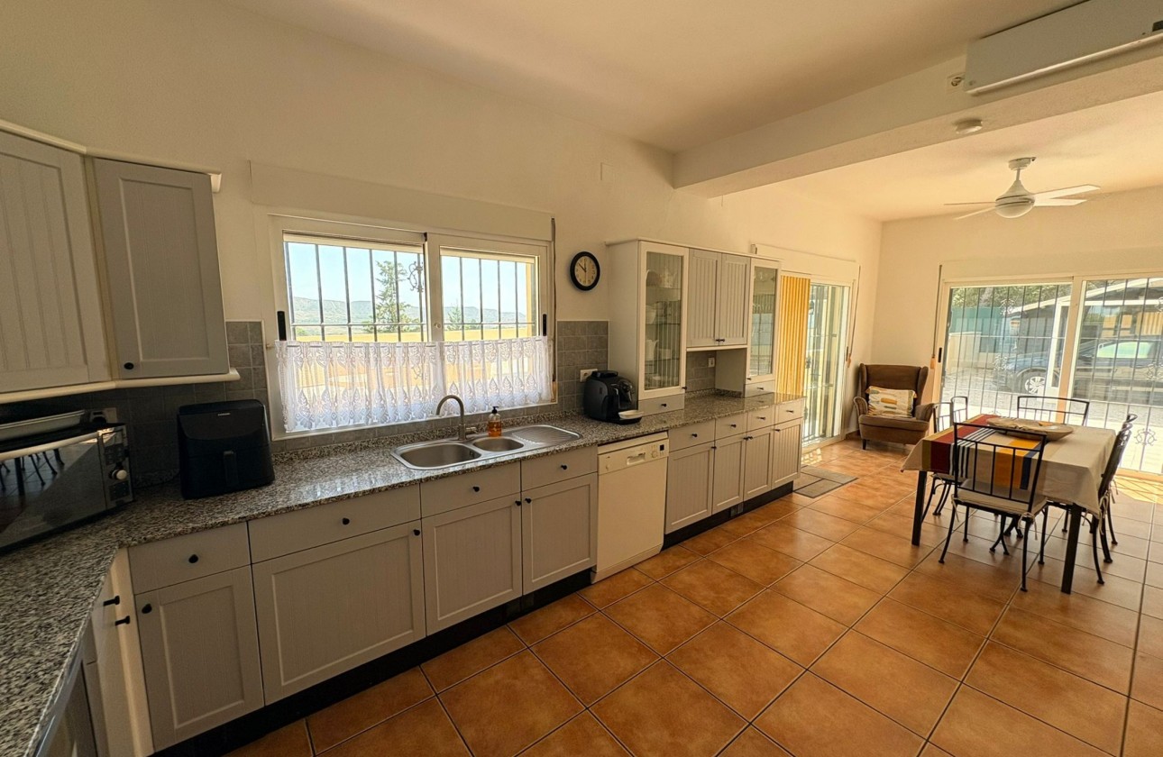 Resale - Detached Villa -
Cañadas de San Pedro - Inland