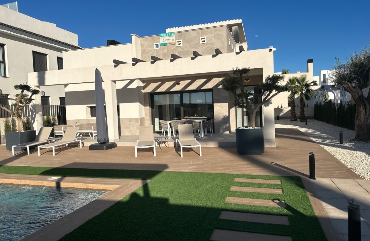 Resale - Detached Villa -
Ciudad Quesada - Rojales - Dona Pepa