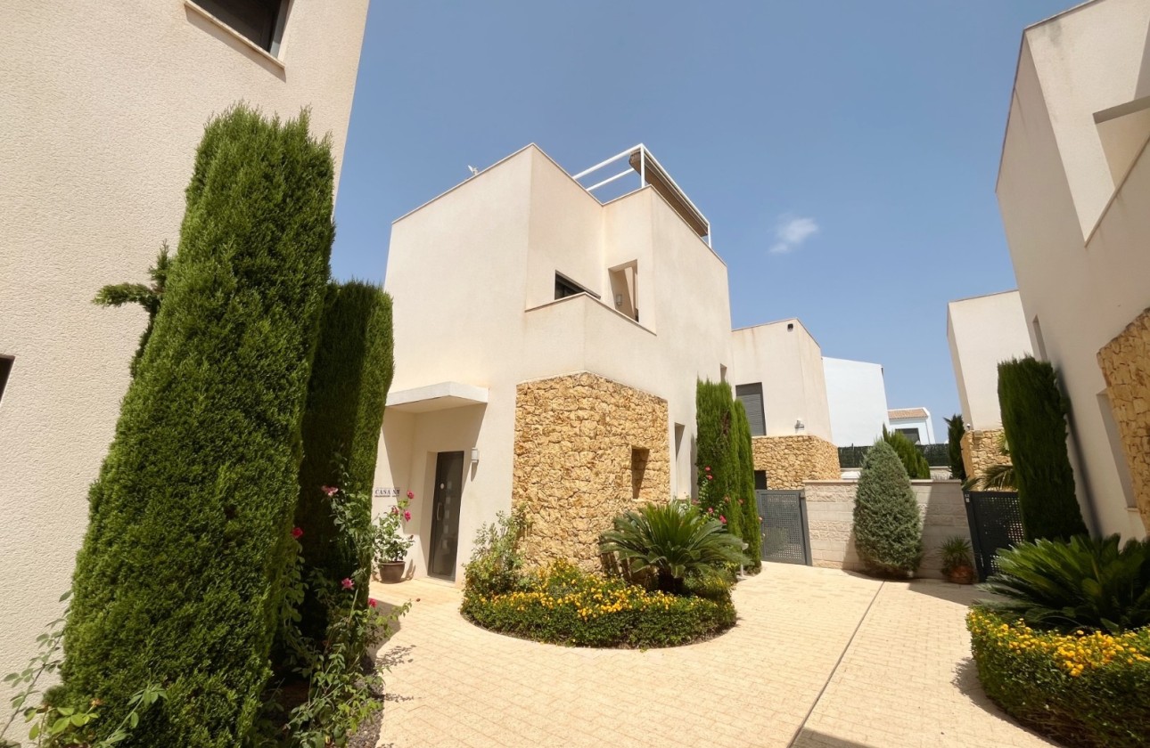 Resale - Detached Villa -
Ciudad Quesada - Rojales - Pueblo Bravo