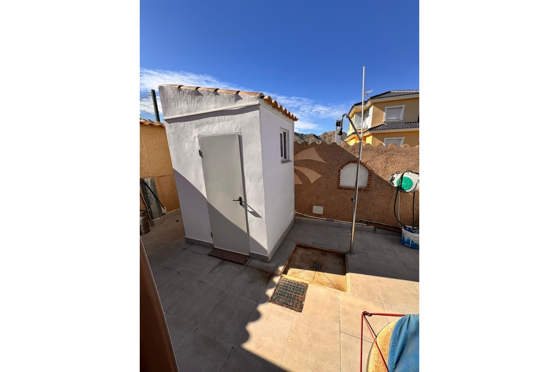 Resale - Detached Villa -
Cox