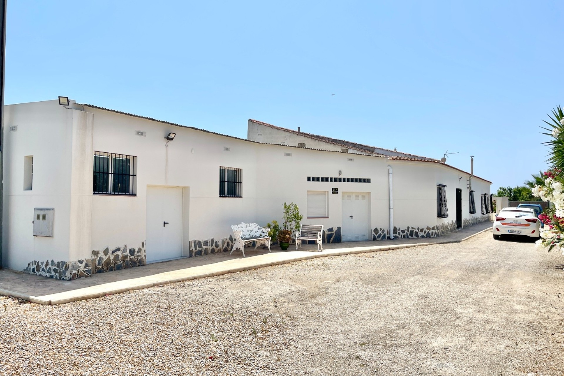 Resale - Detached Villa -
Daya Nueva