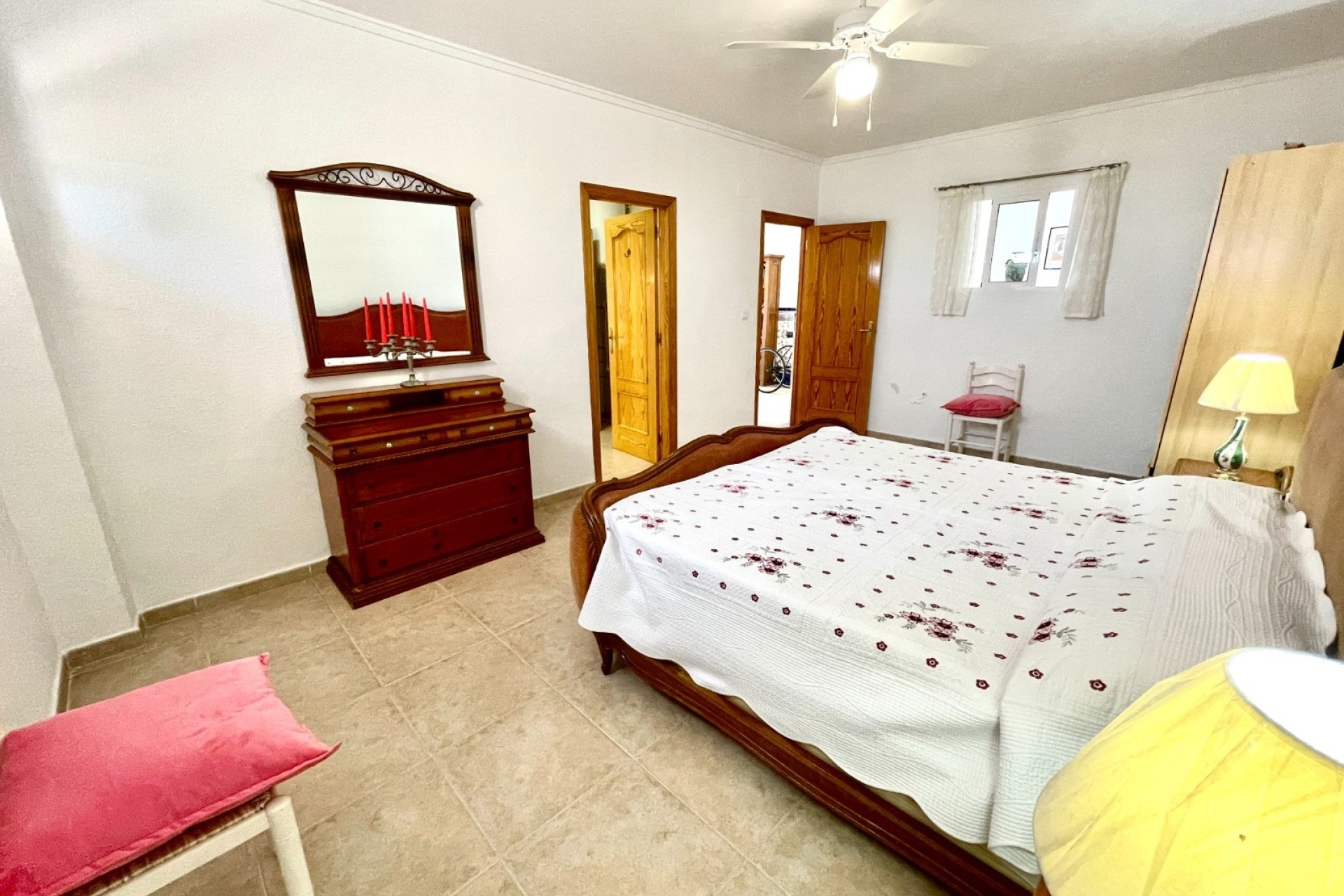 Resale - Detached Villa -
Daya Nueva