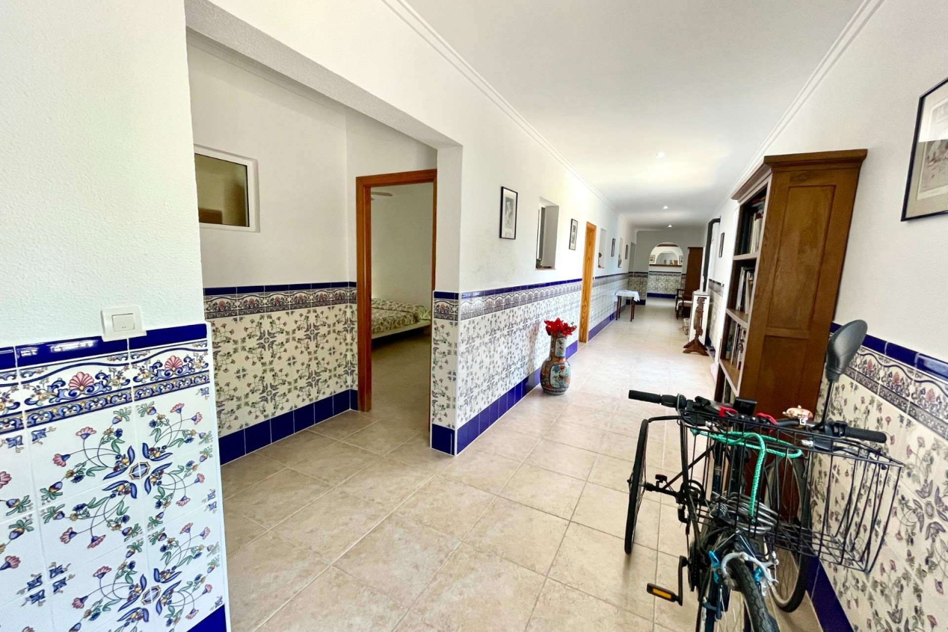 Resale - Detached Villa -
Daya Nueva