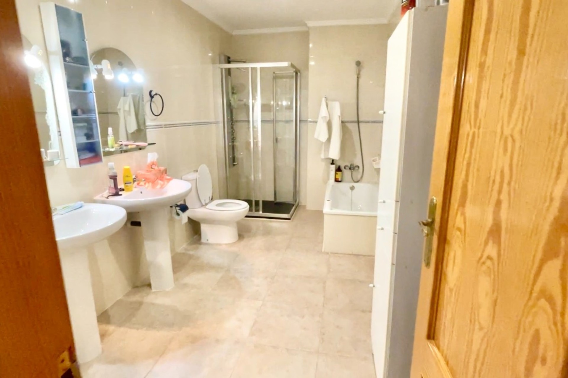 Resale - Detached Villa -
Daya Nueva