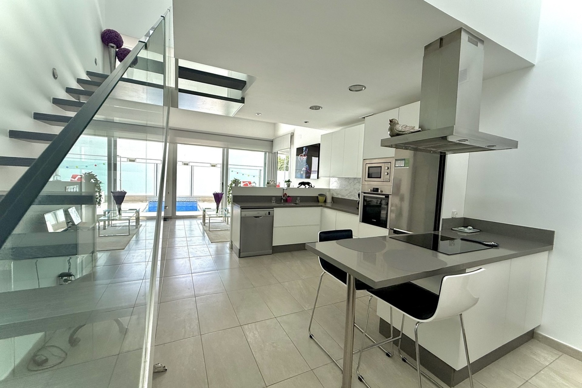 Resale - Detached Villa -
Dolores