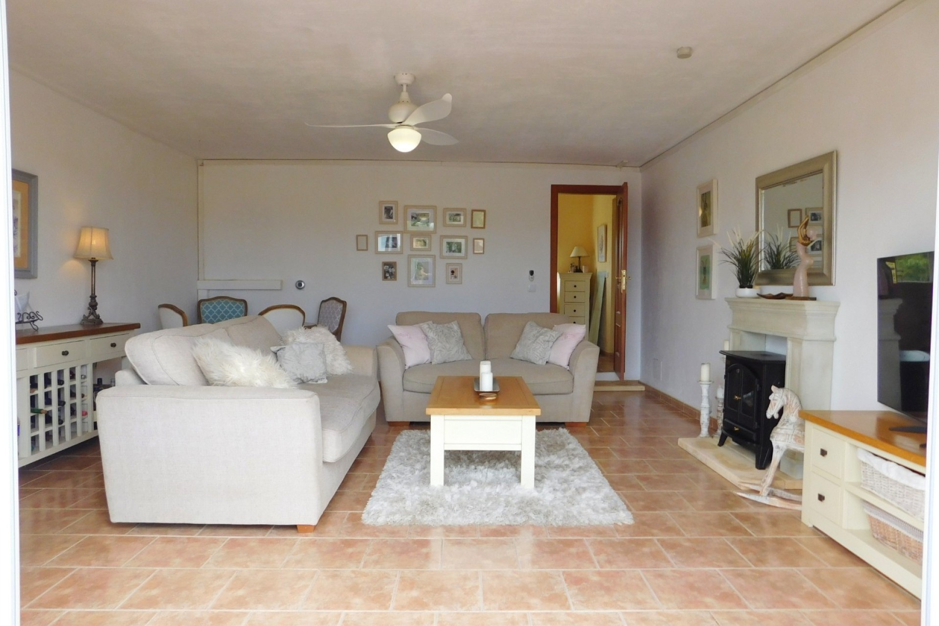 Resale - Detached Villa -
Dolores