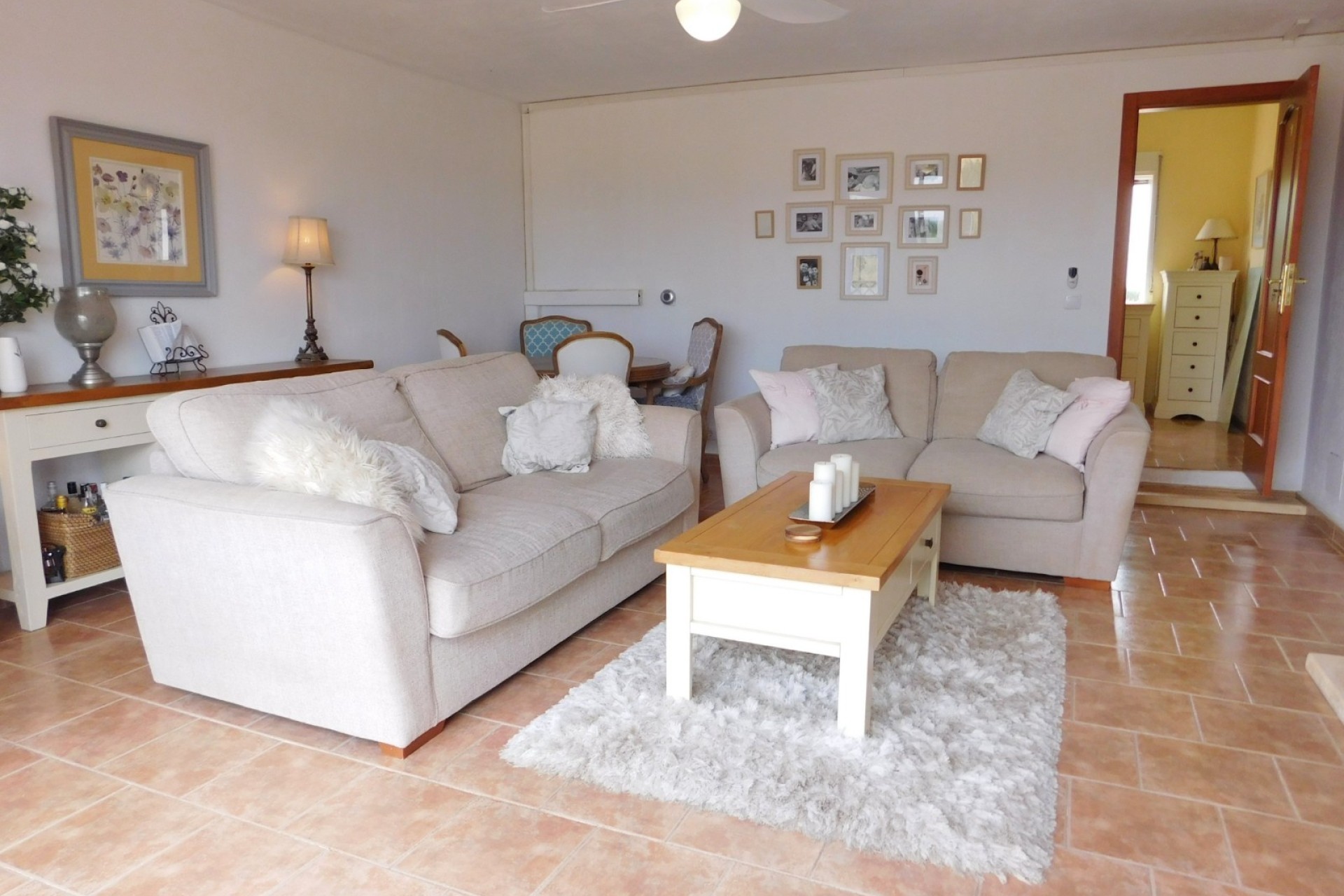 Resale - Detached Villa -
Dolores