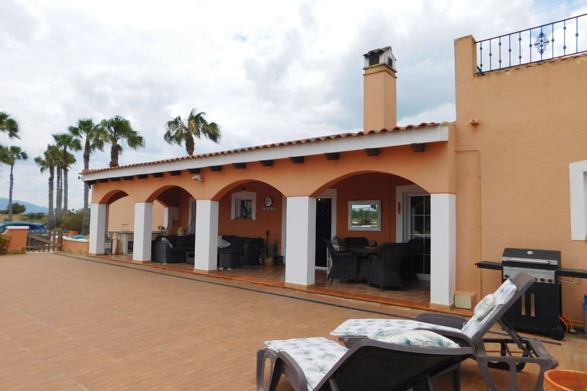 Resale - Detached Villa -
Dolores
