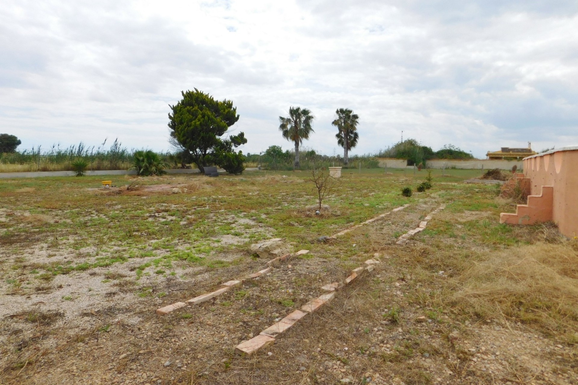 Resale - Detached Villa -
Dolores
