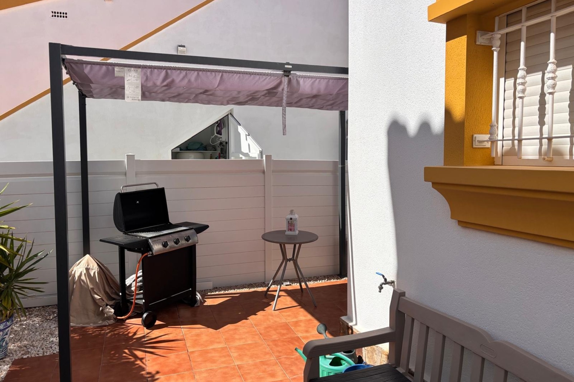 Resale - Detached Villa -
El Campo