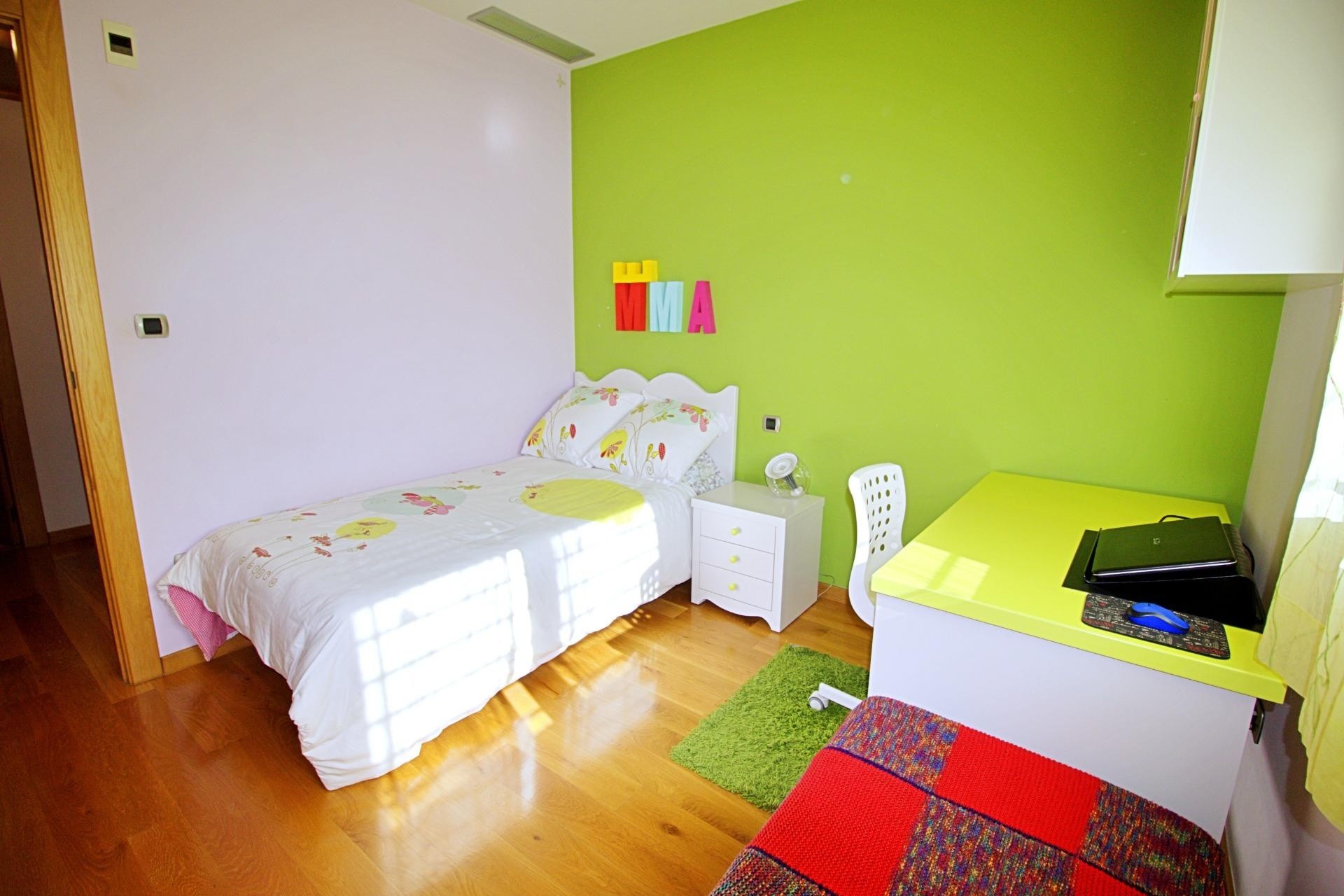 Resale - Detached Villa -
Elche - Peña las Águilas