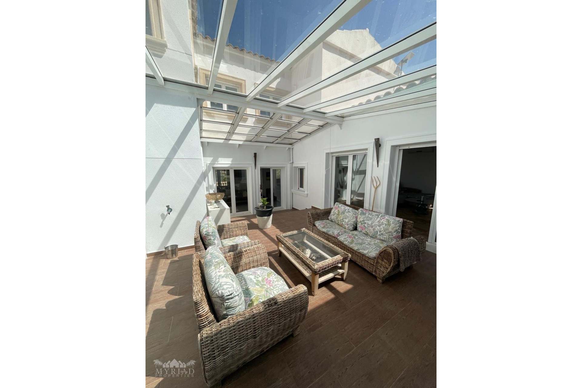 Resale - Detached Villa -
Encebras - Encebras Alicante