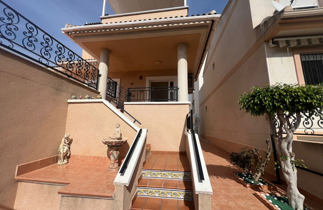 Resale - Detached Villa -
Formentera del Segura - 0