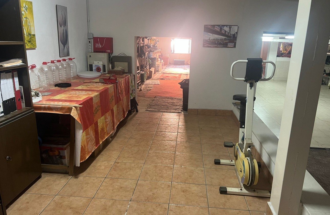 Resale - Detached Villa -
Formentera del Segura - 0