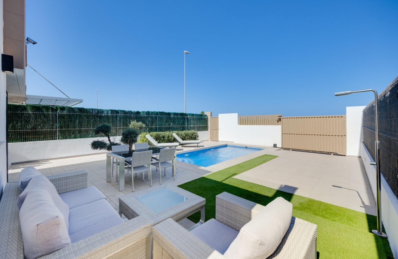 Resale - Detached Villa -
Guardamar del Segura - El Raso