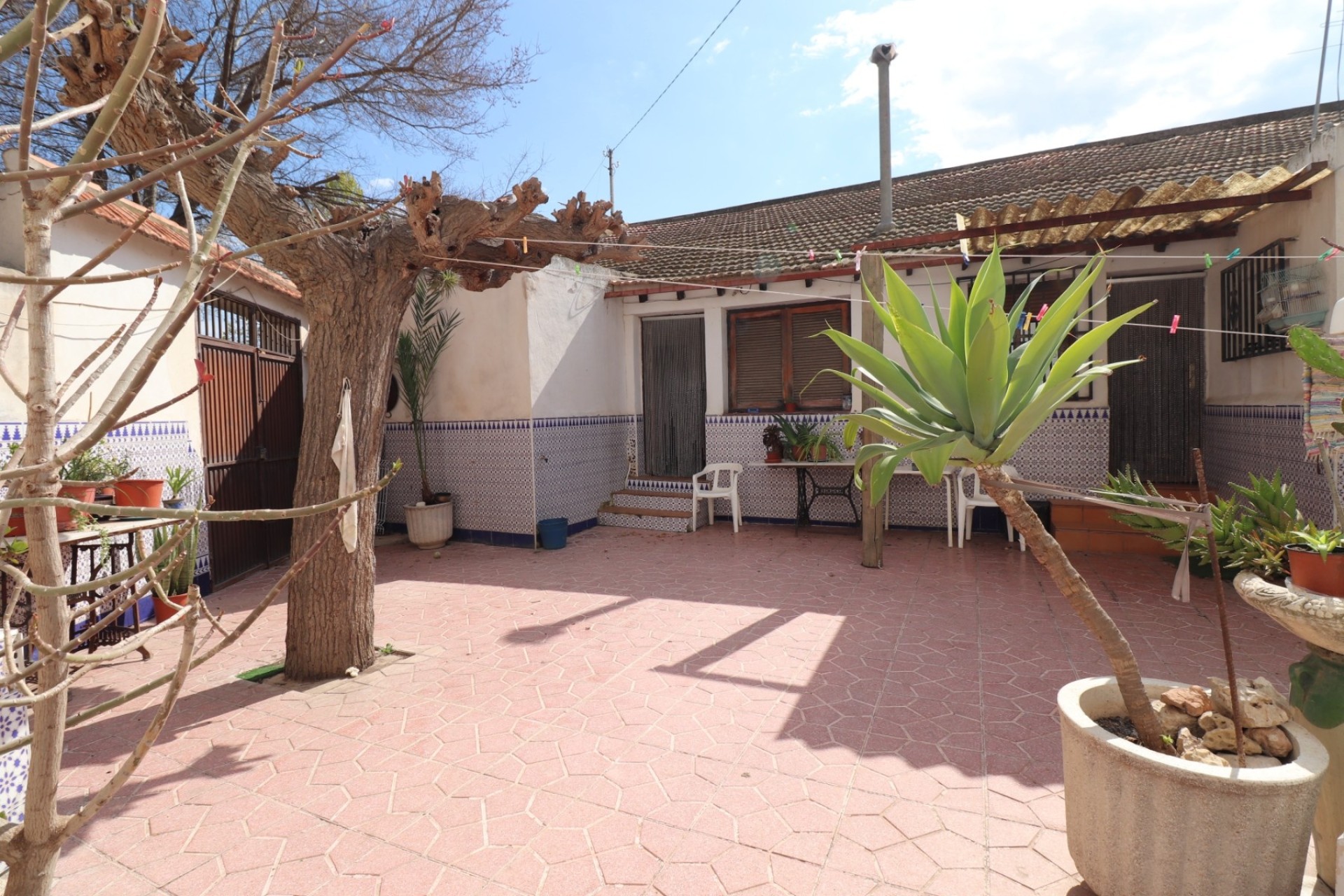 Resale - Detached Villa -
Heredades - Heredades - Village