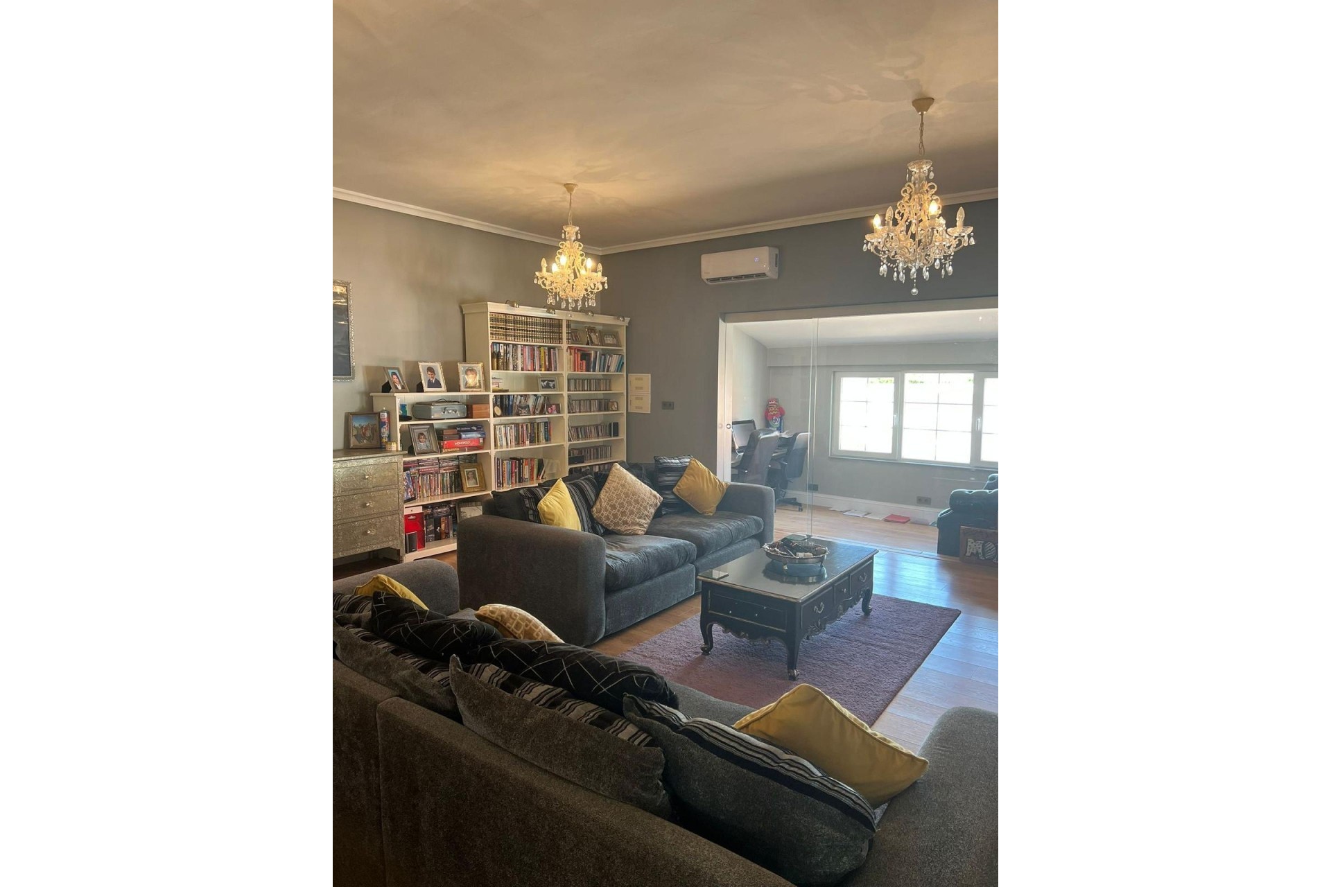 Resale - Detached Villa -
Heredades