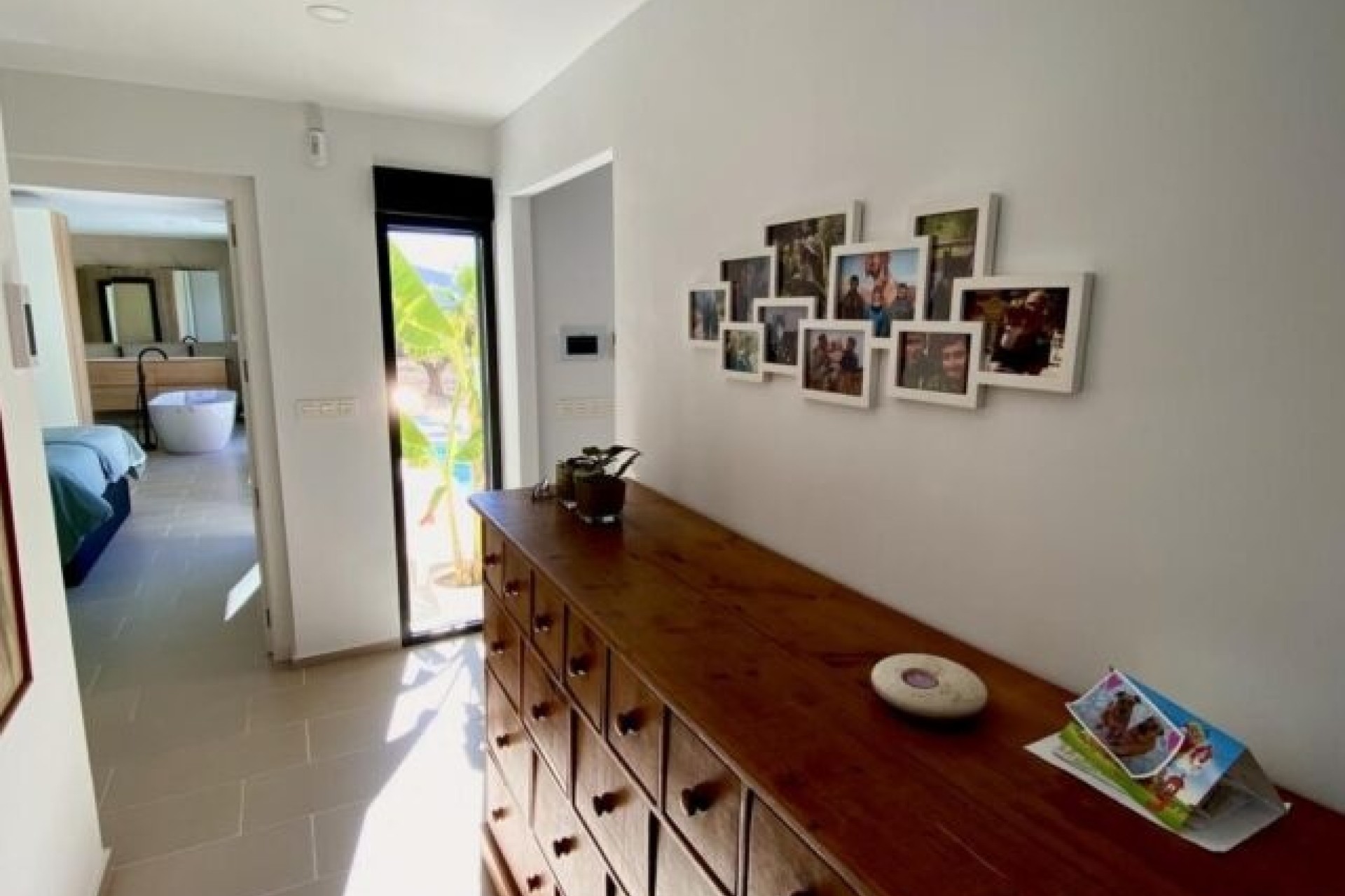 Resale - Detached Villa -
Hondón de las Nieves