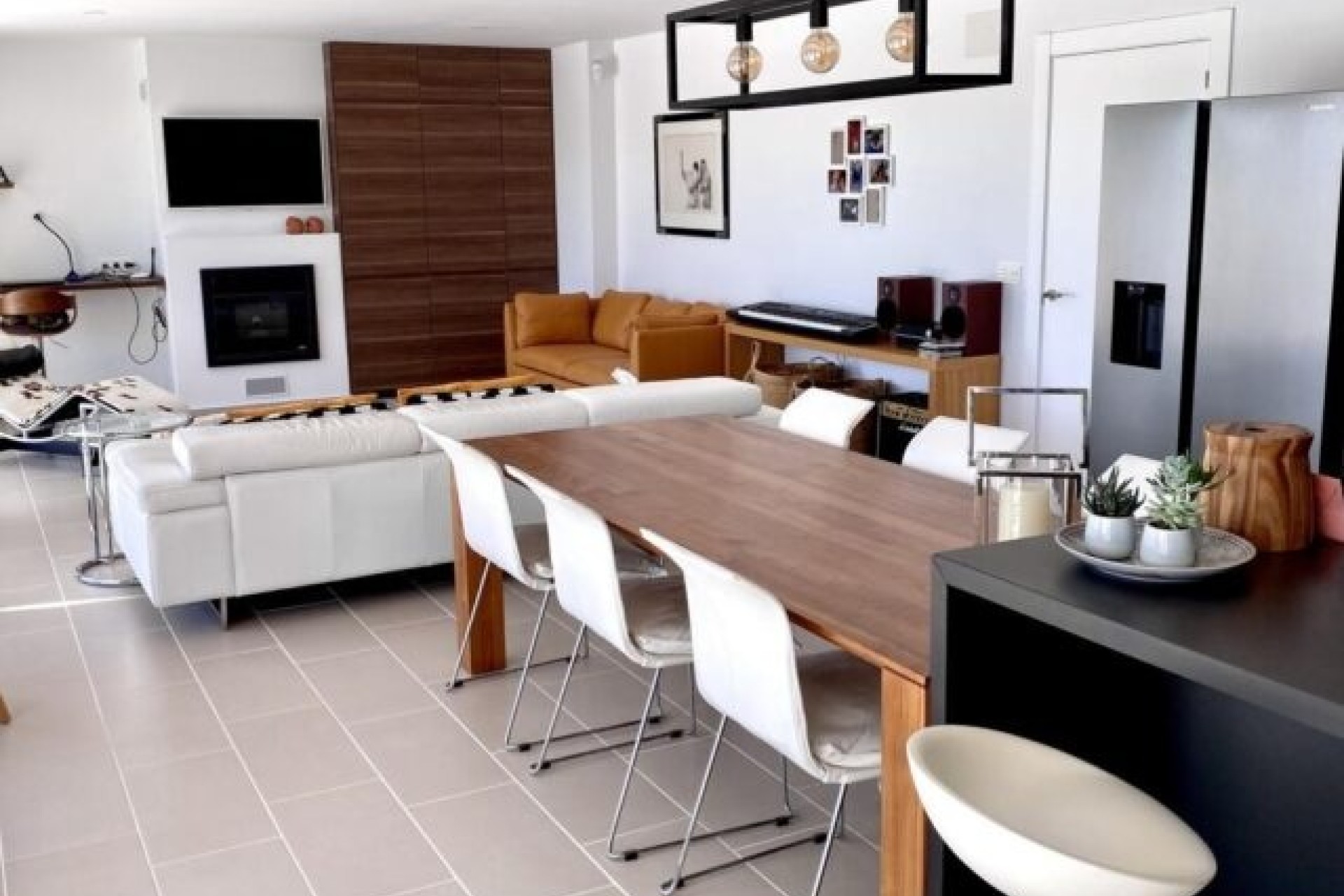 Resale - Detached Villa -
Hondón de las Nieves