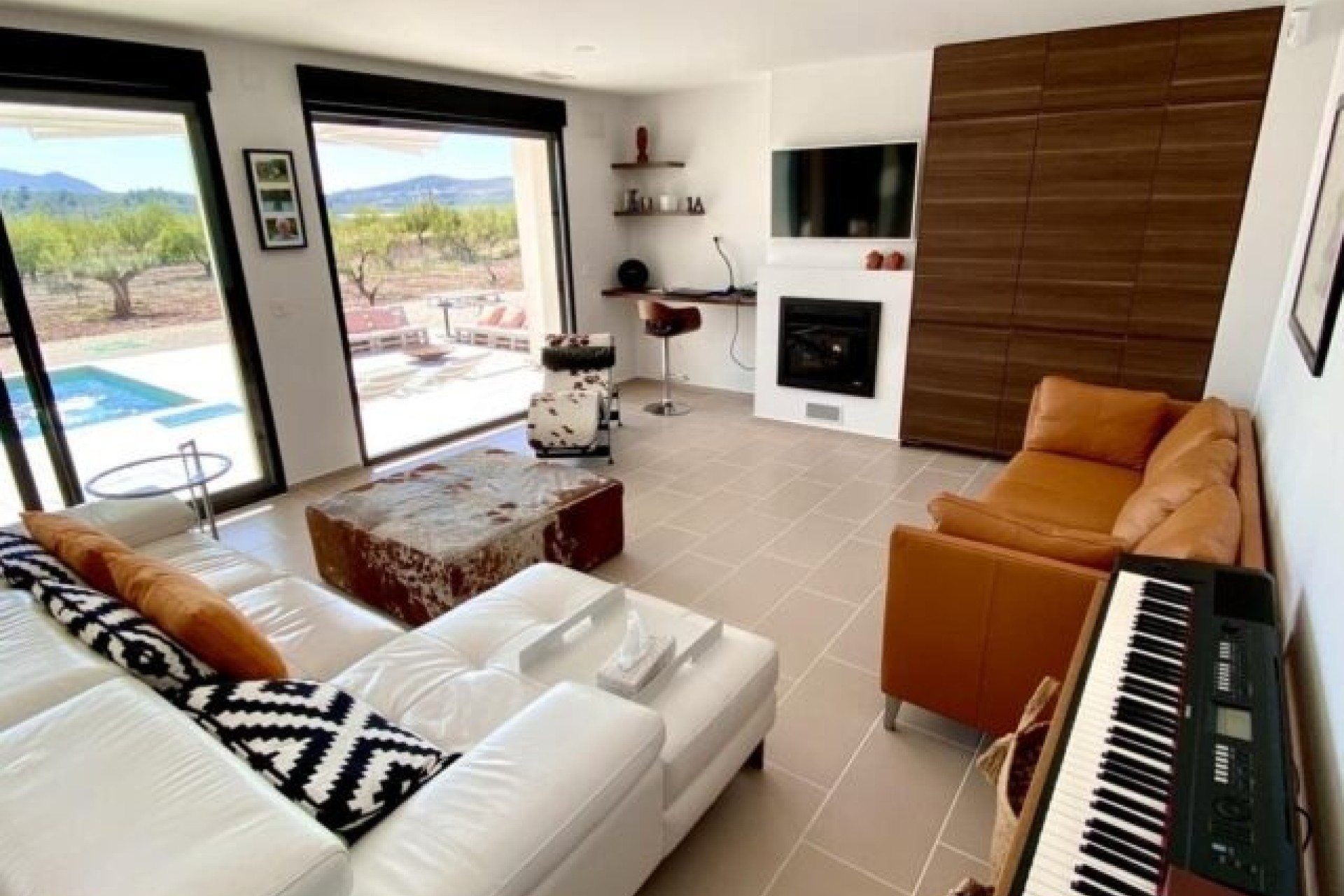 Resale - Detached Villa -
Hondón de las Nieves