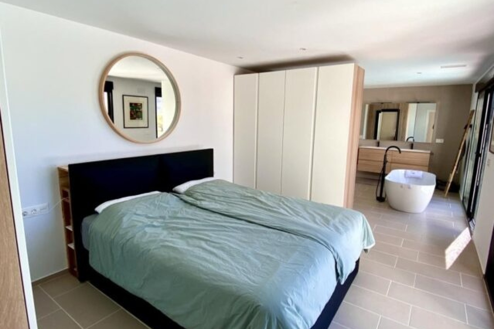 Resale - Detached Villa -
Hondón de las Nieves