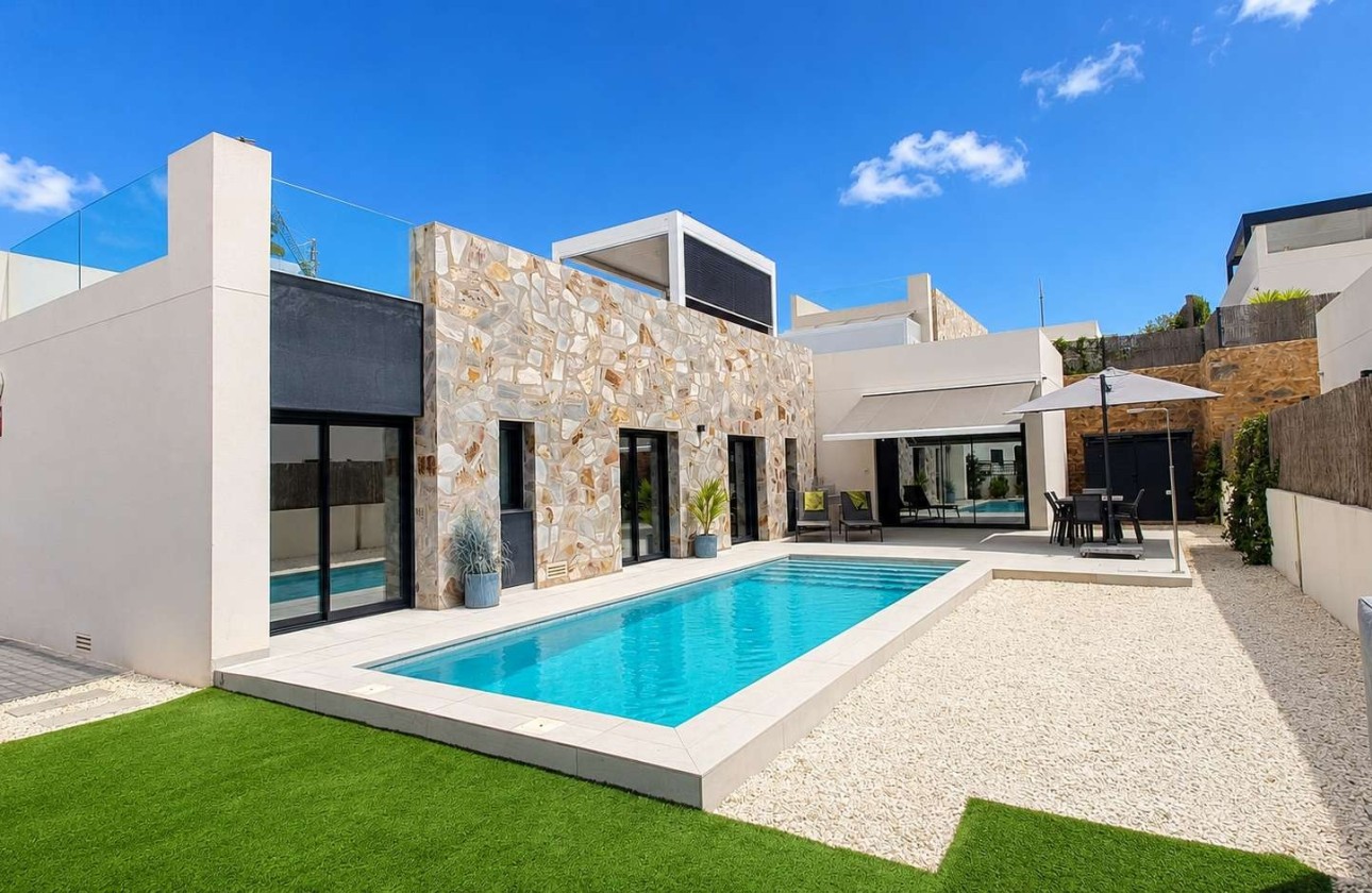 Resale - Detached Villa -
La Finca Golf - La Finca Golf Resort