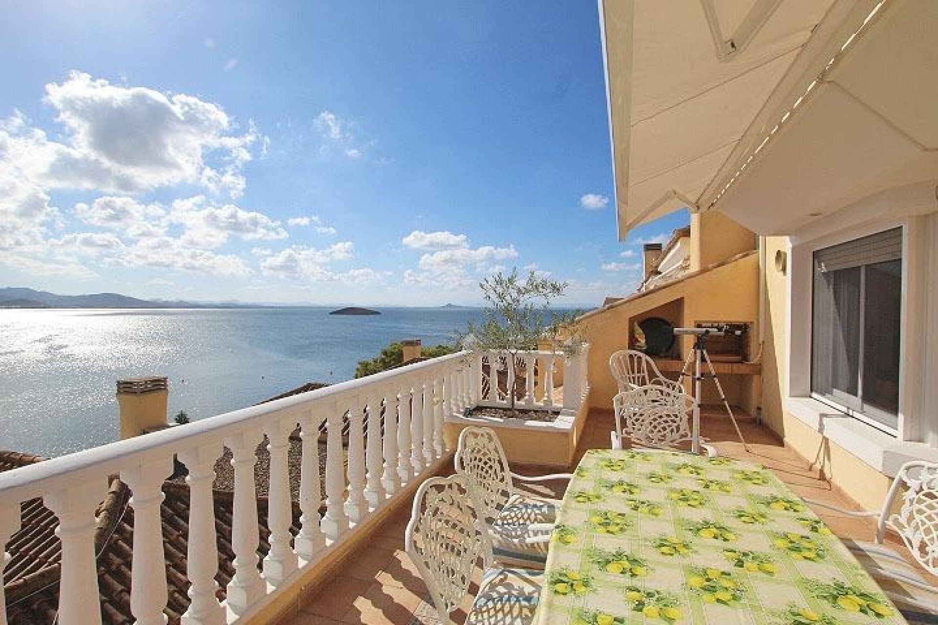 Resale - Detached Villa -
La Manga del Mar Menor - Villa Romana