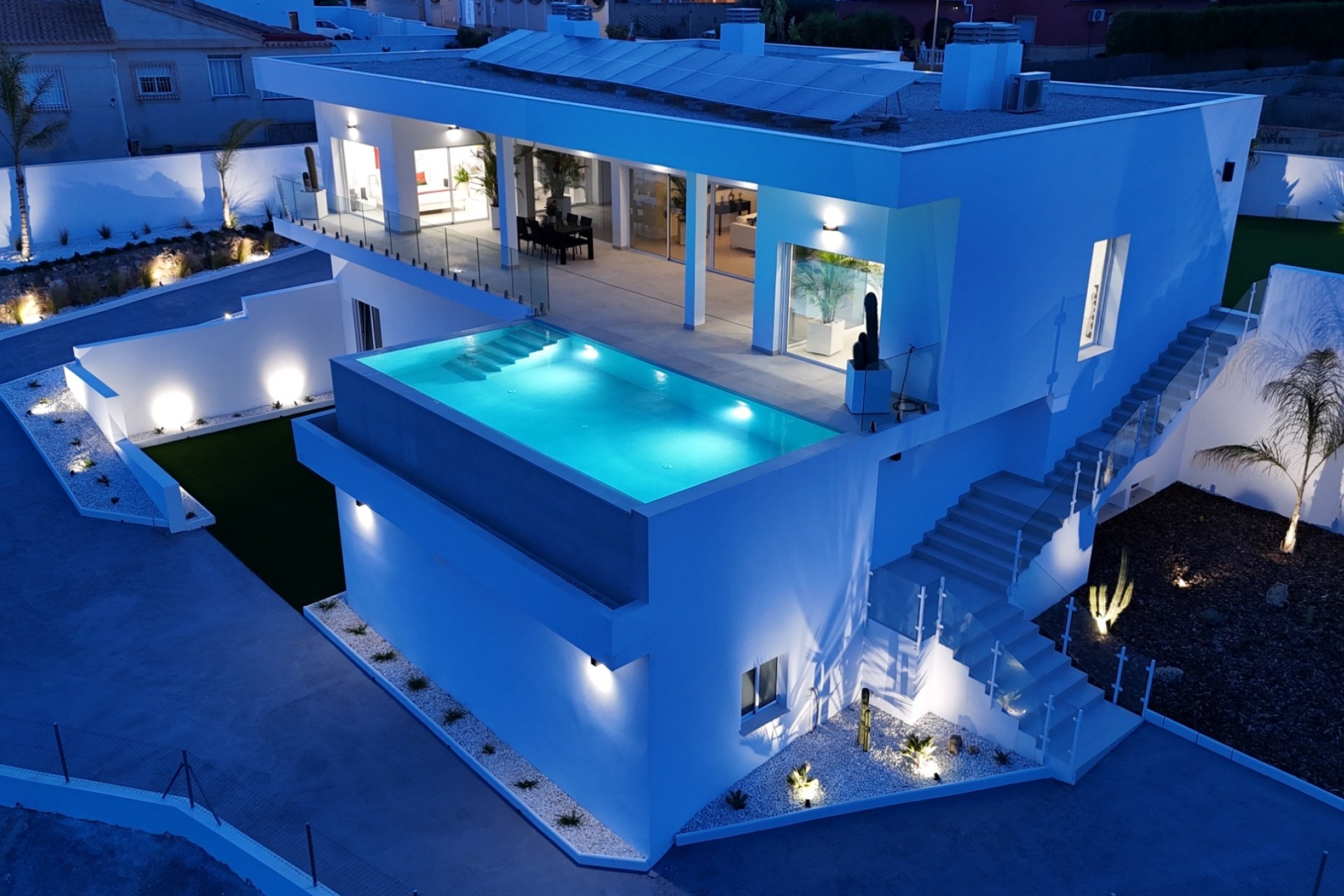 Resale - Detached Villa -
La Marina