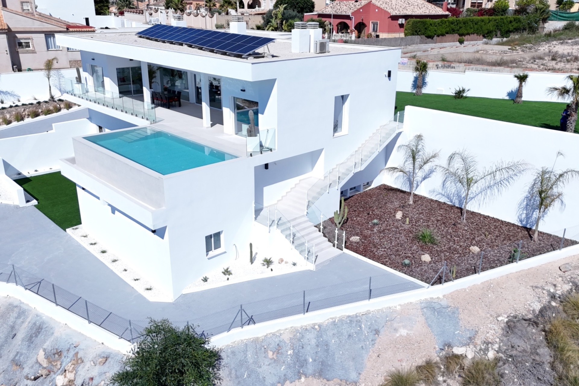 Resale - Detached Villa -
La Marina