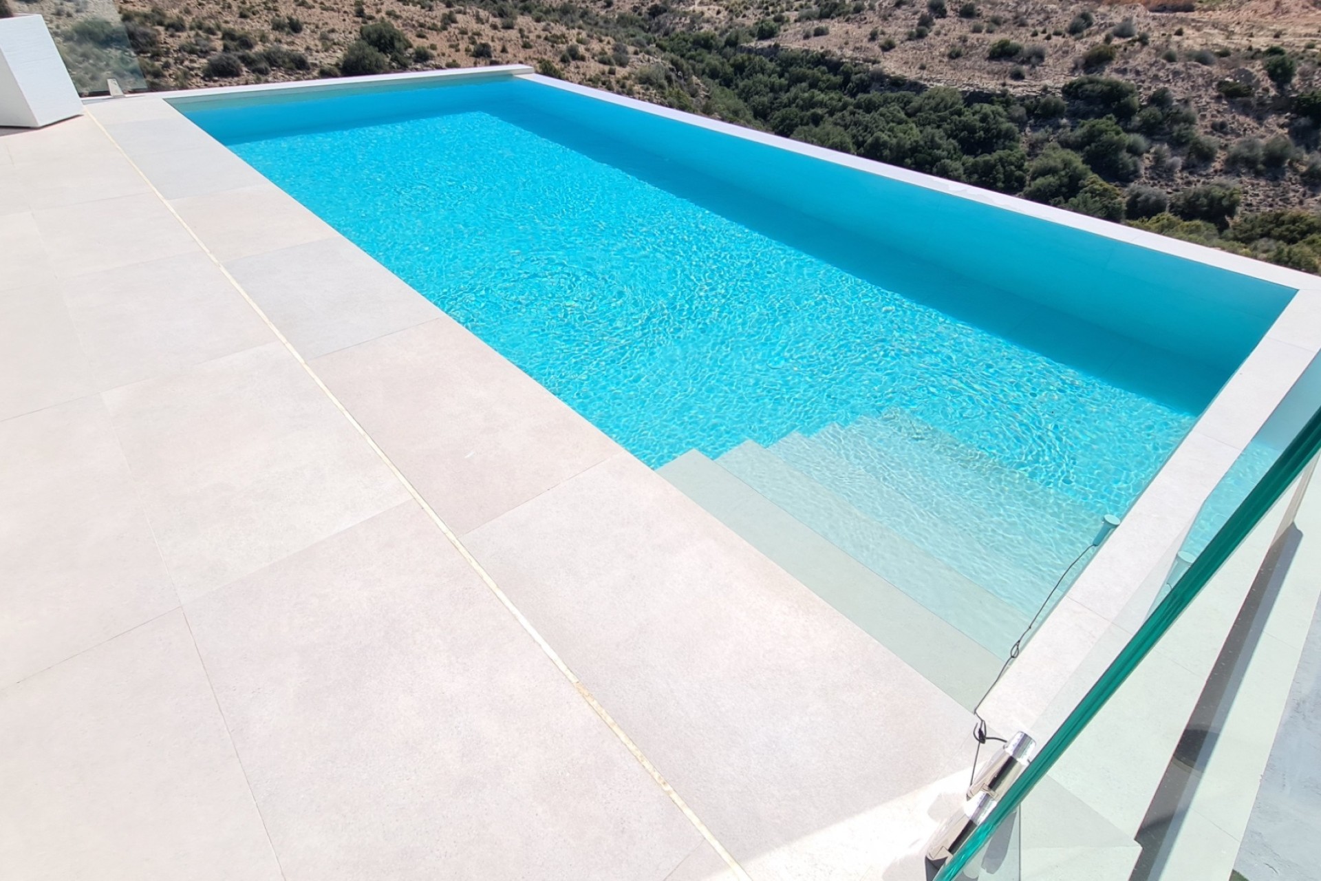 Resale - Detached Villa -
La Marina