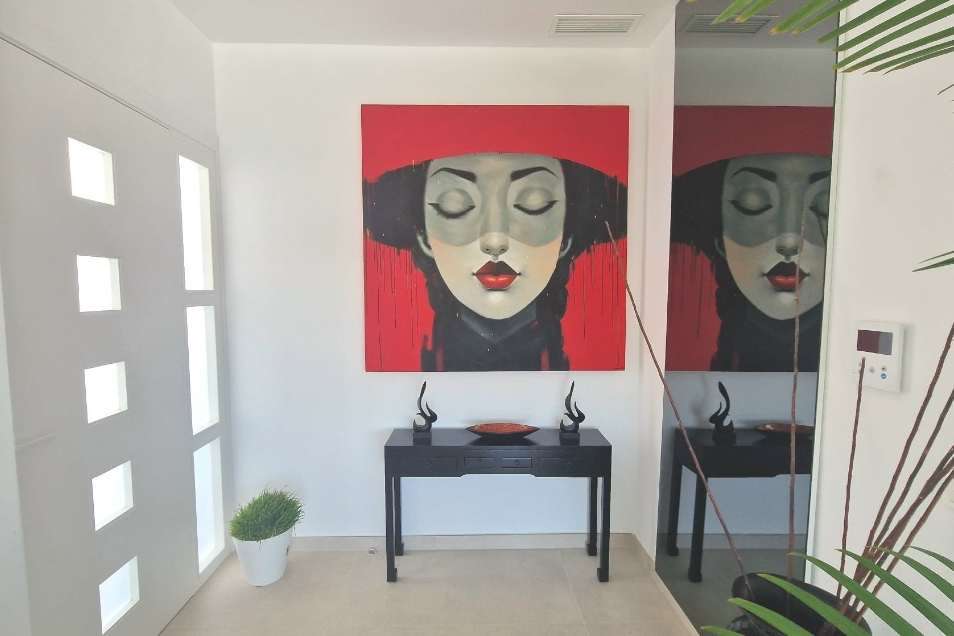 Resale - Detached Villa -
La Marina