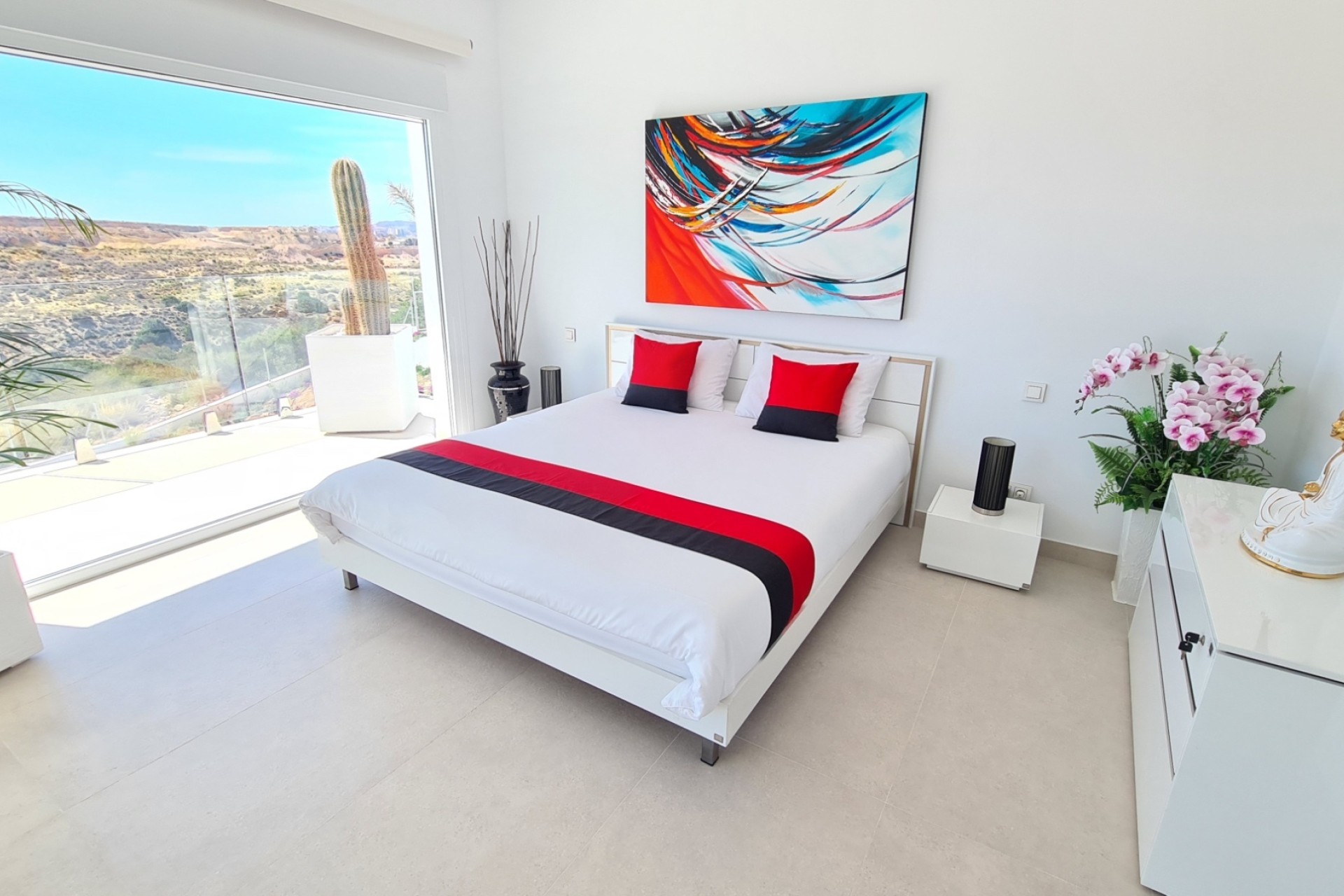 Resale - Detached Villa -
La Marina
