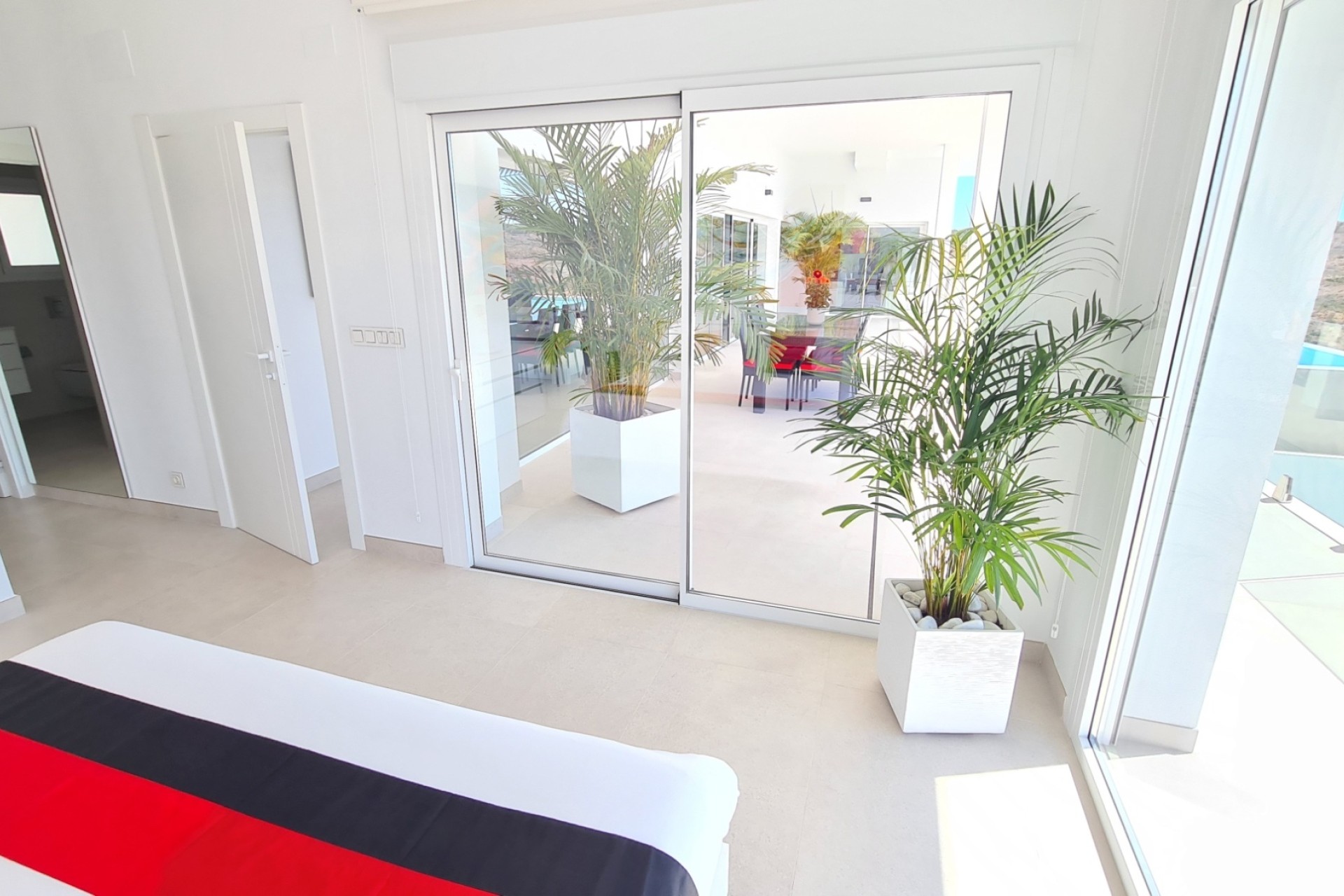 Resale - Detached Villa -
La Marina