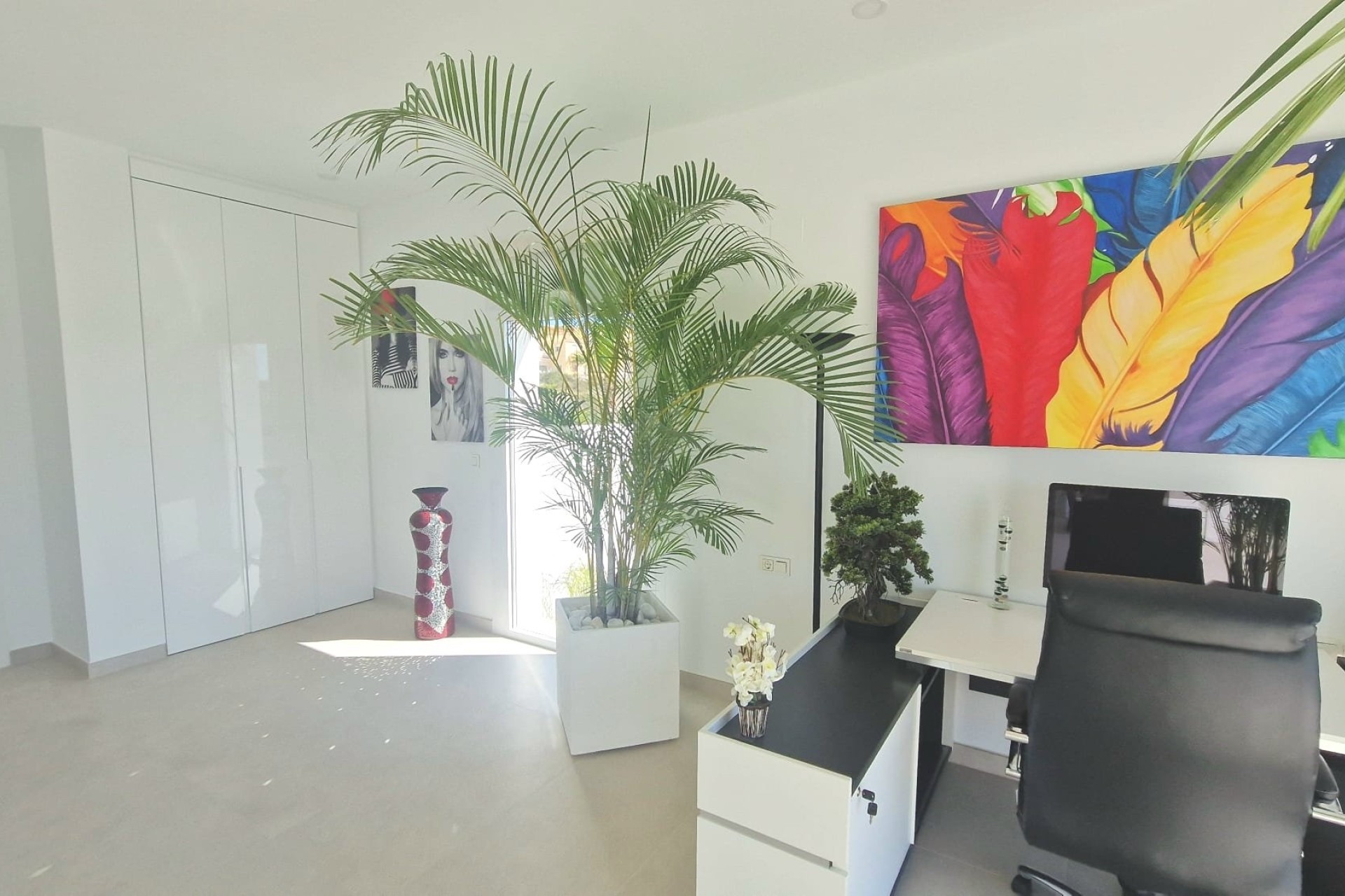 Resale - Detached Villa -
La Marina