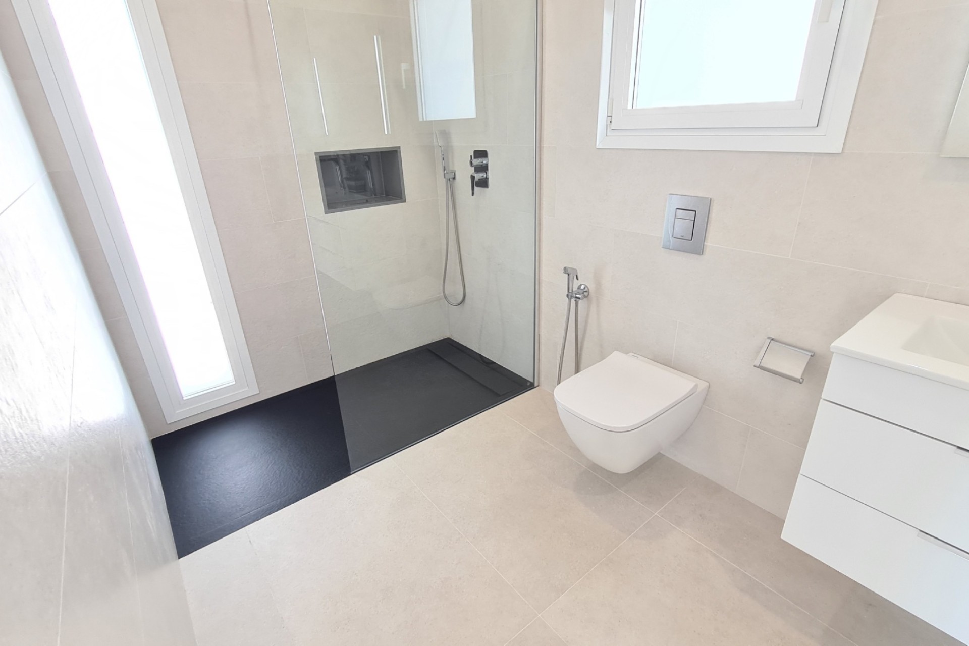 Resale - Detached Villa -
La Marina