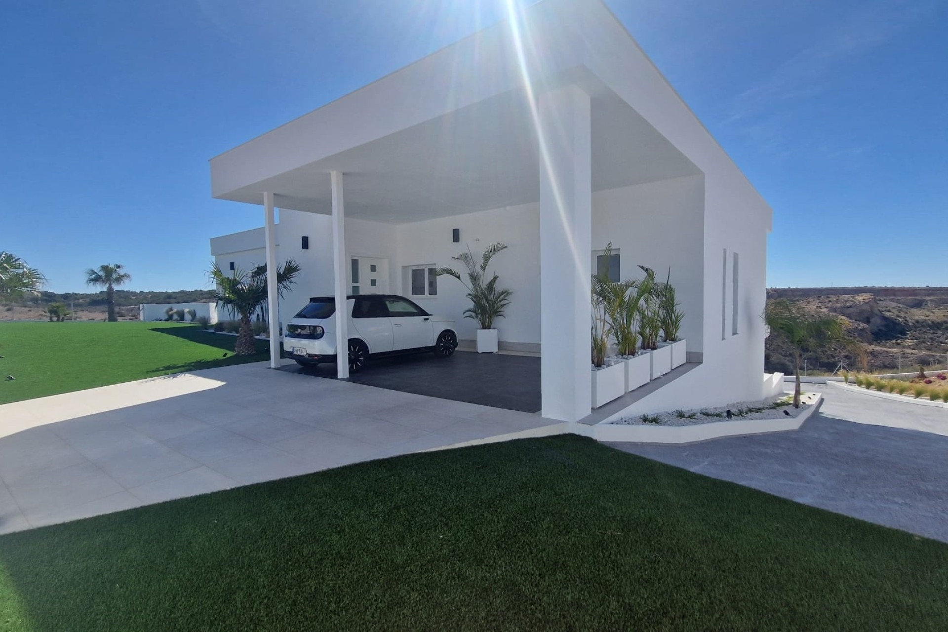 Resale - Detached Villa -
La Marina